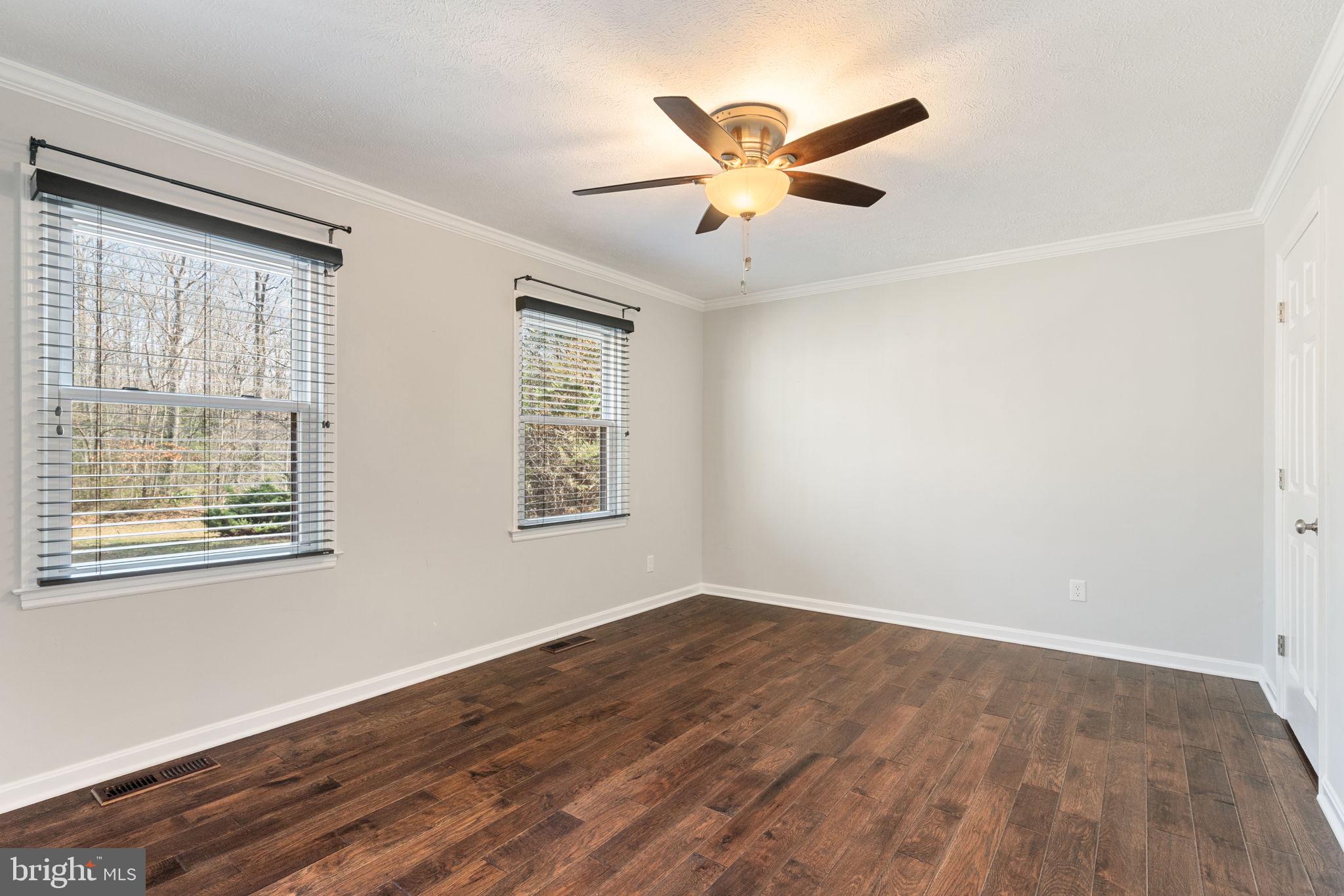 JEFFERSON ESTATES - Residential