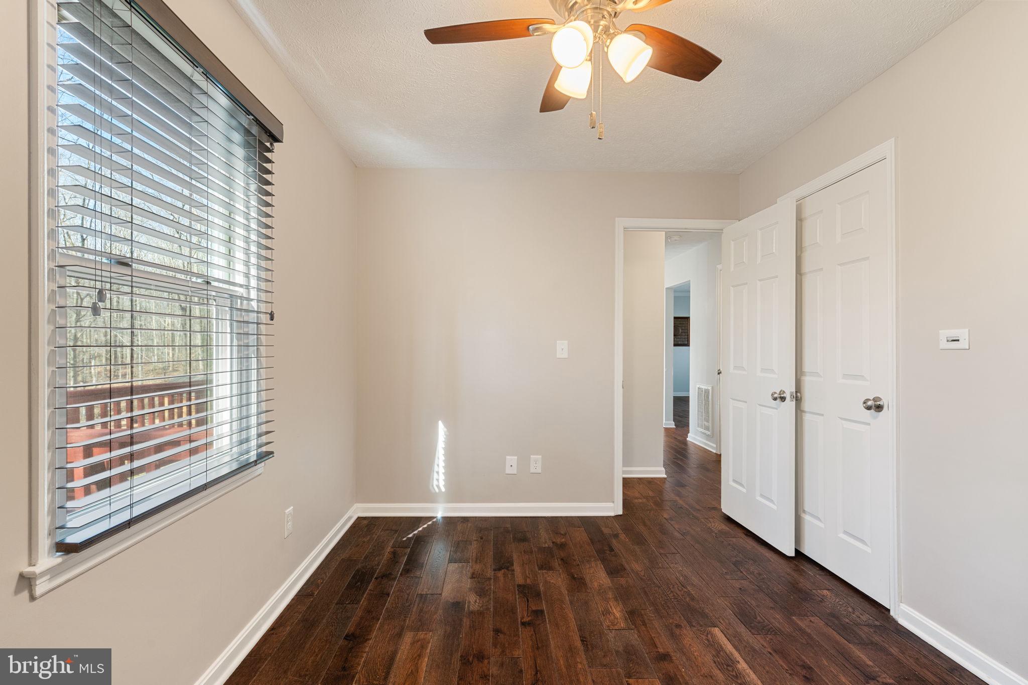 JEFFERSON ESTATES - Residential