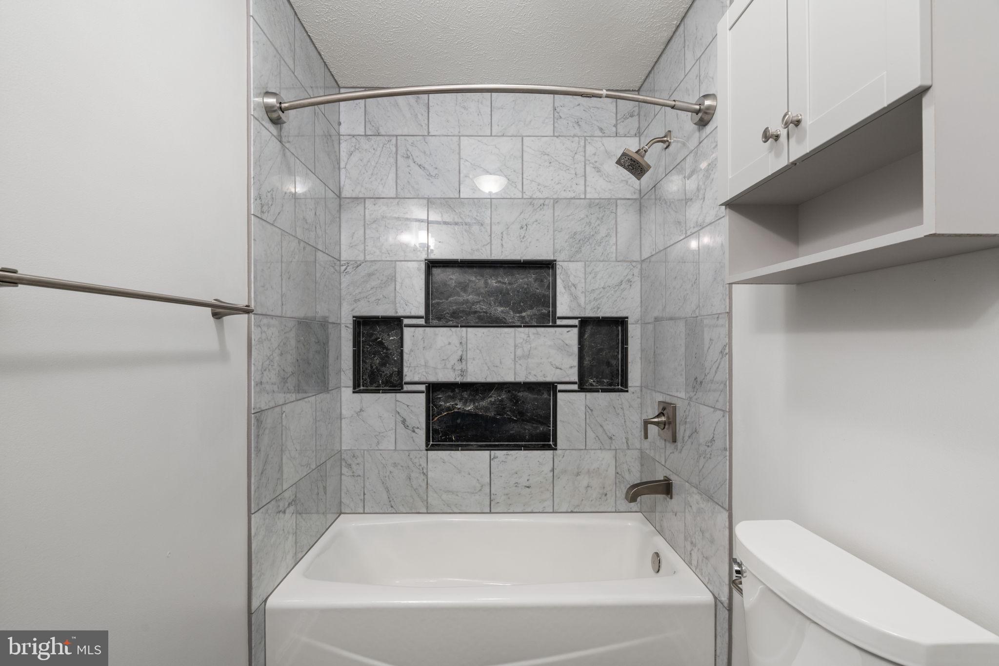 JEFFERSON ESTATES - Residential