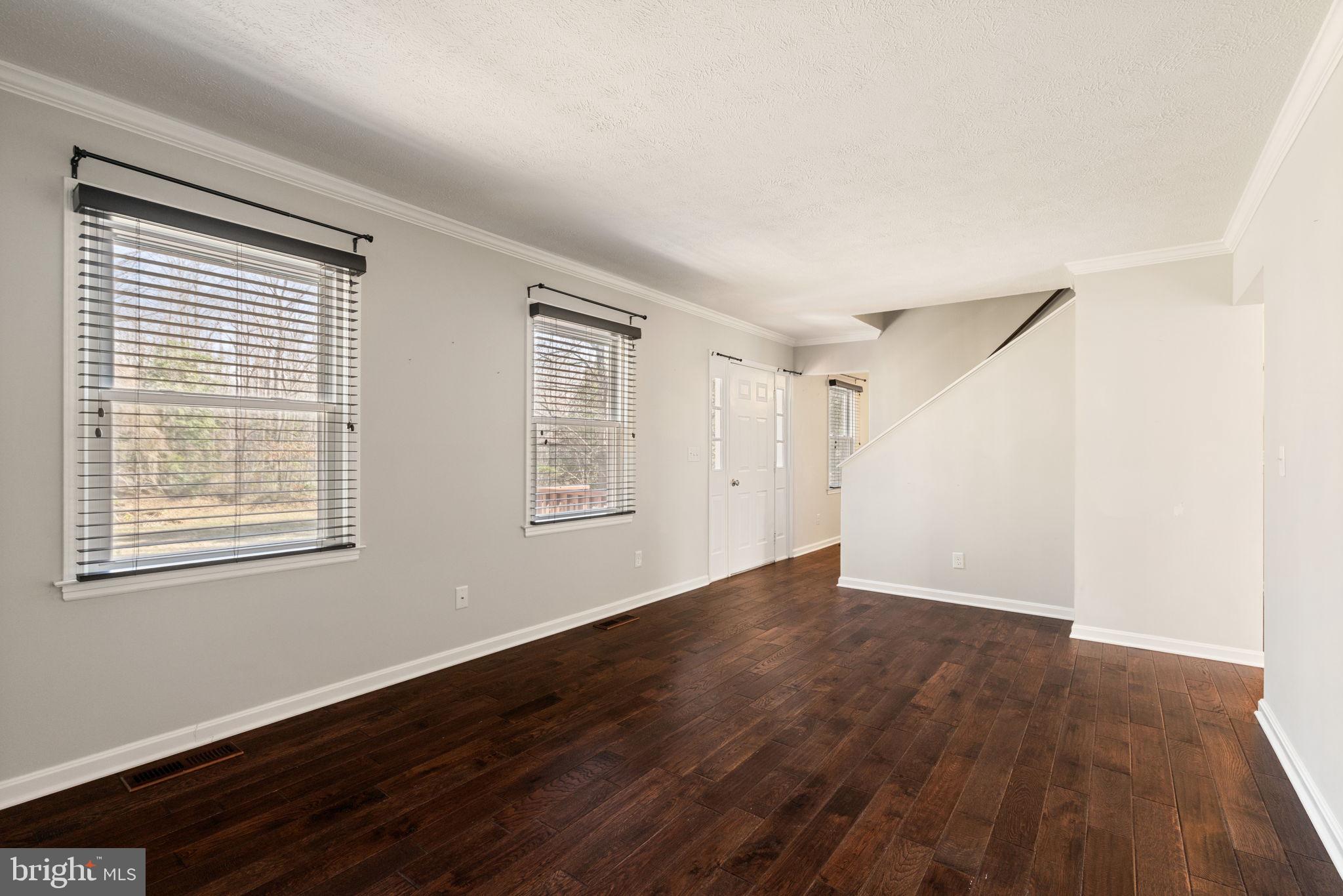 JEFFERSON ESTATES - Residential