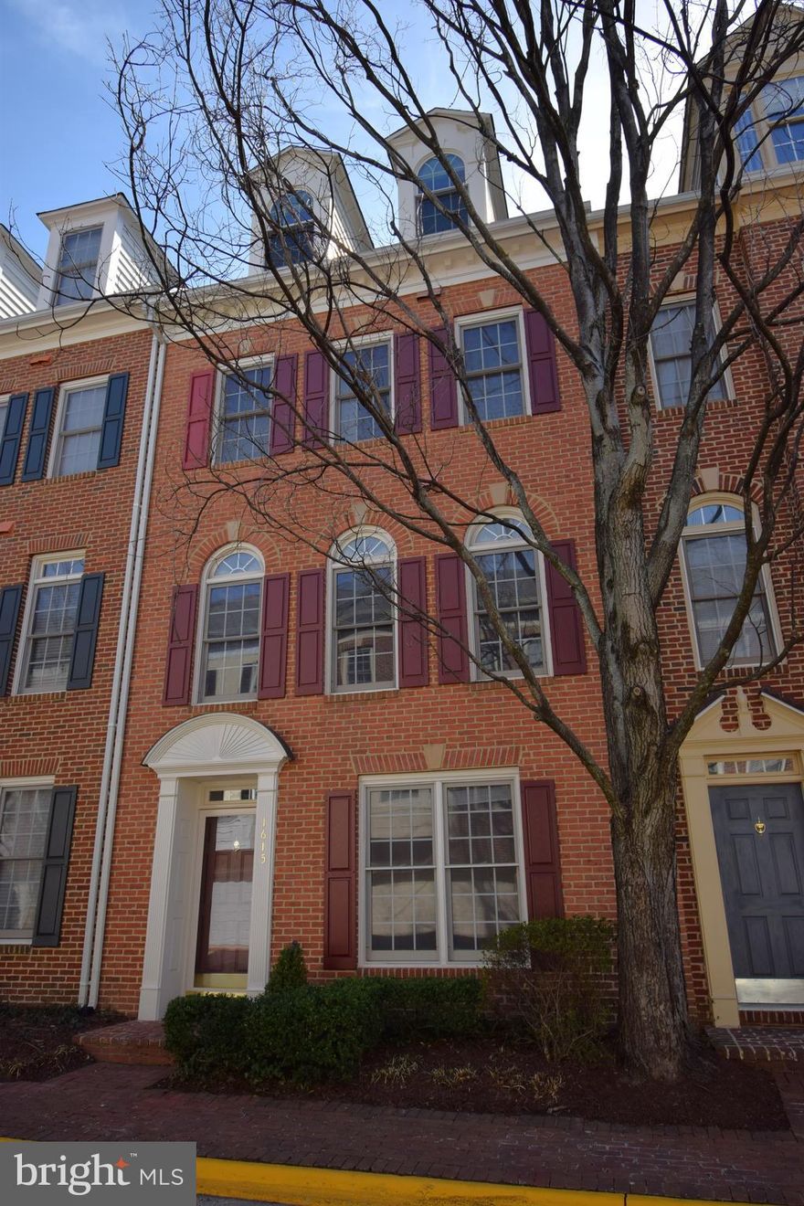 Light Filled Townhome walking distance to shops, restaurants, and silver line metro station, 3 bedrooms, 4 levels, 3 full baths and one-half bath, 2 car garages. Fresh paint throughout! gas fireplace, luxury master bath with shower and soaking tub. Walk-in closet in master bedroom. Gated community after dark. Community pool and gym included! Available immediately!!