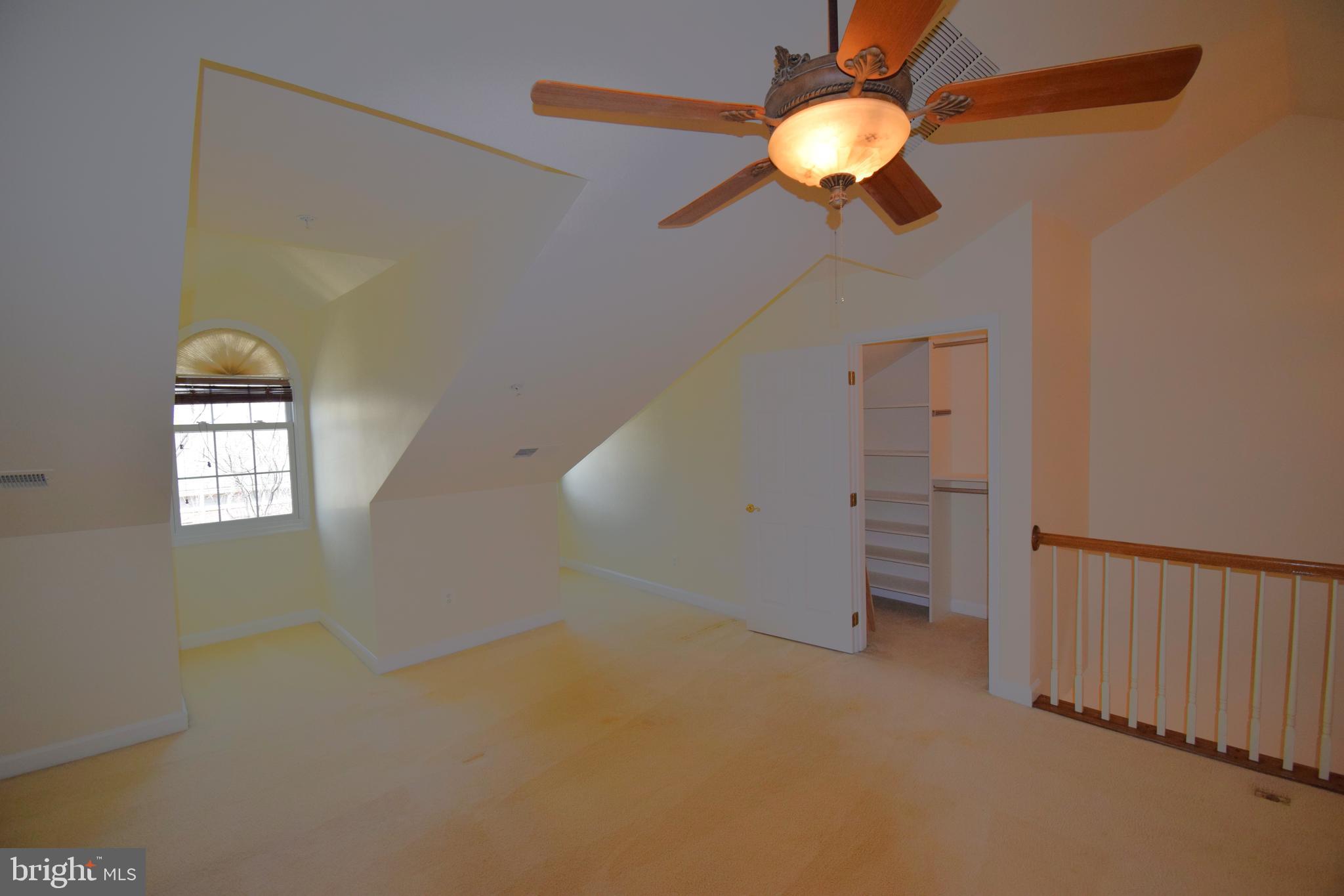 TYSONS VILLAGE - Residential Lease