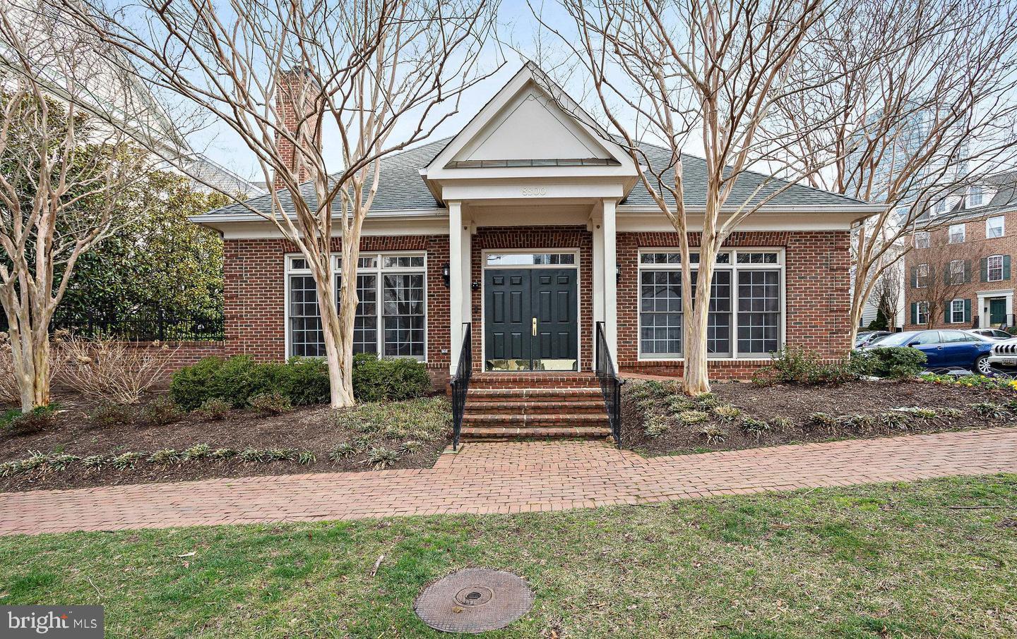 TYSONS VILLAGE - Residential Lease