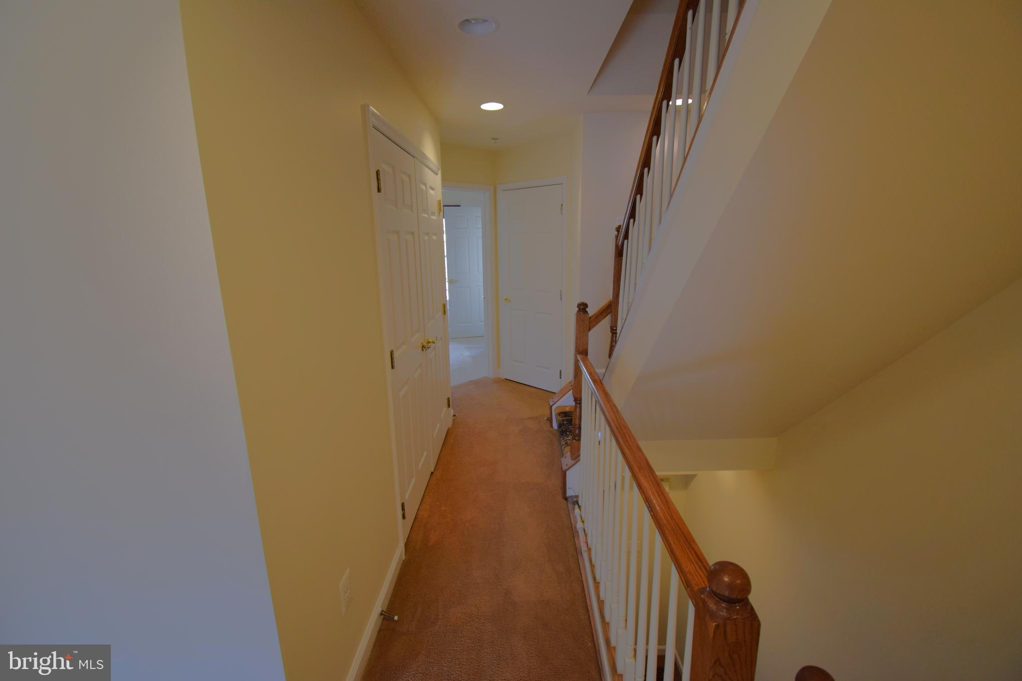 TYSONS VILLAGE - Residential Lease