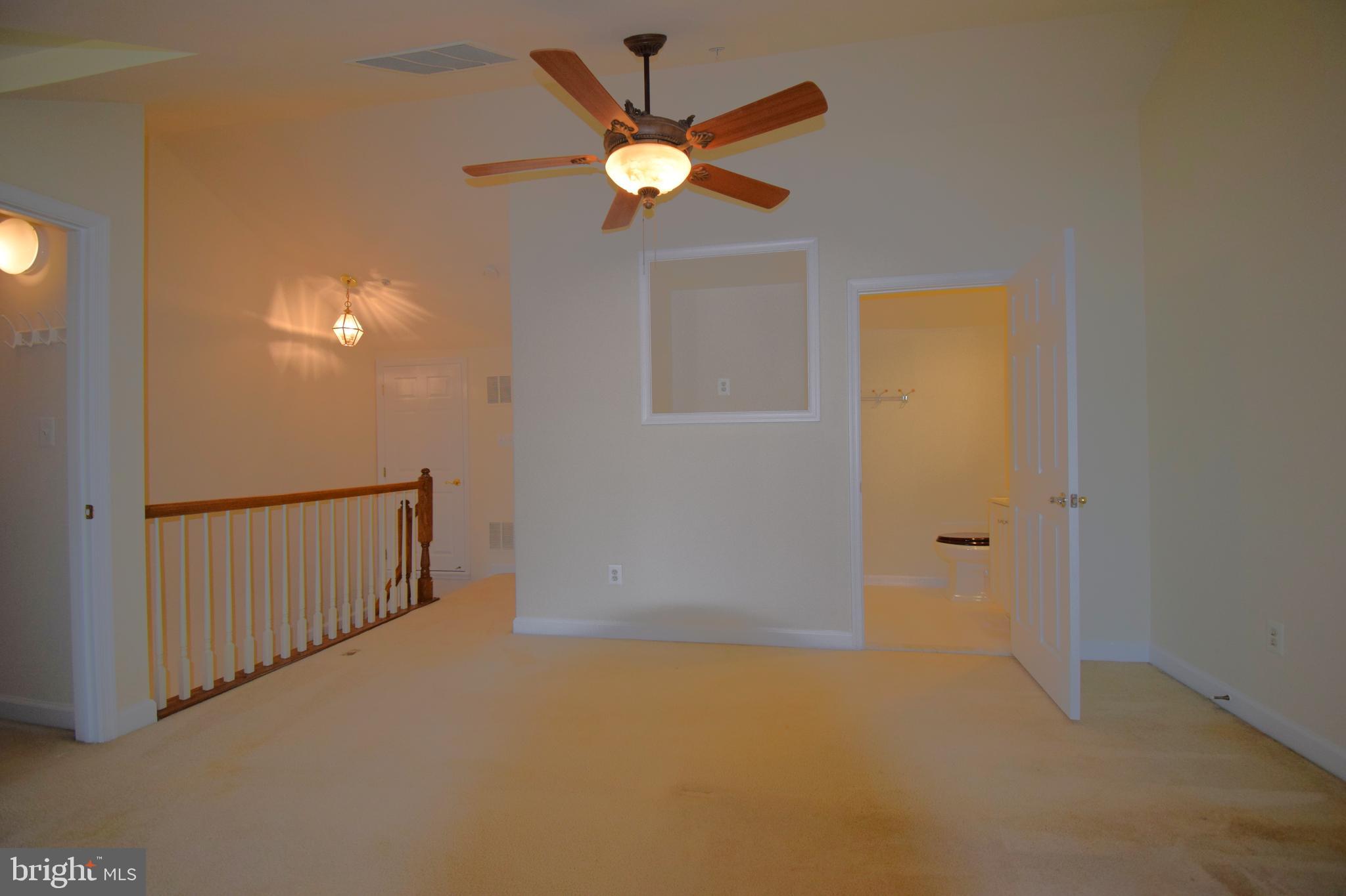 TYSONS VILLAGE - Residential Lease