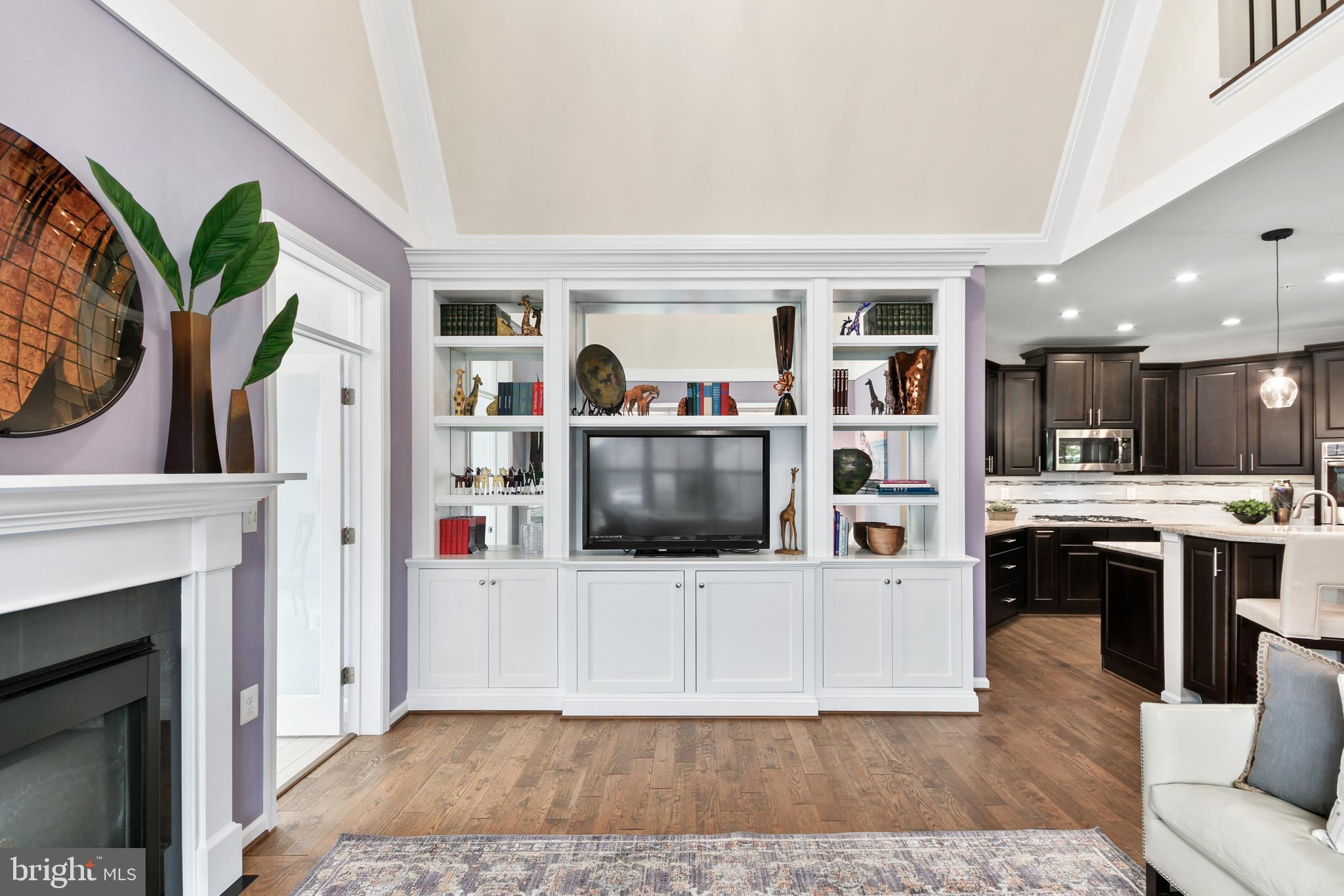 WORMANS MILL - Residential