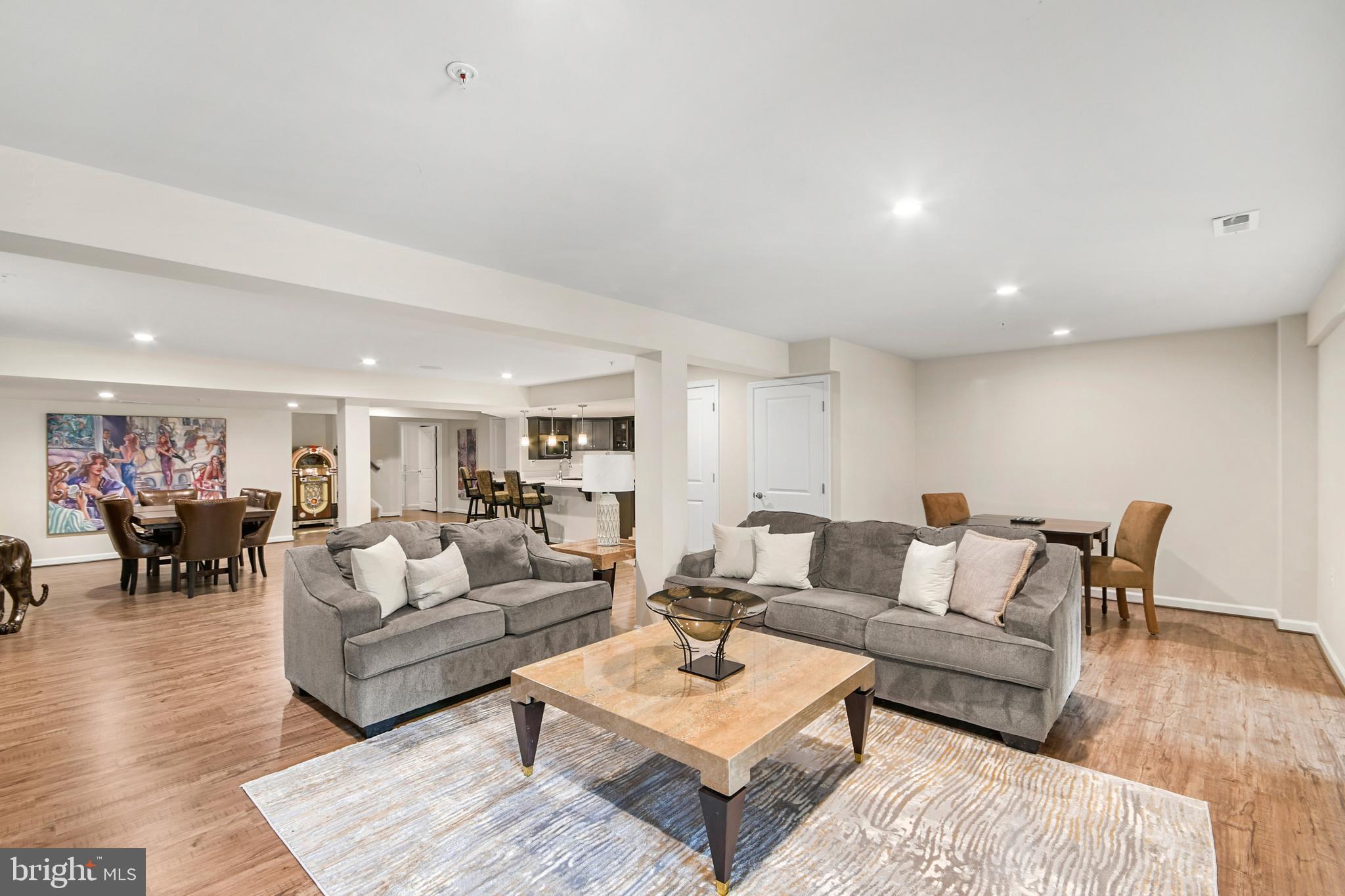 WORMANS MILL - Residential