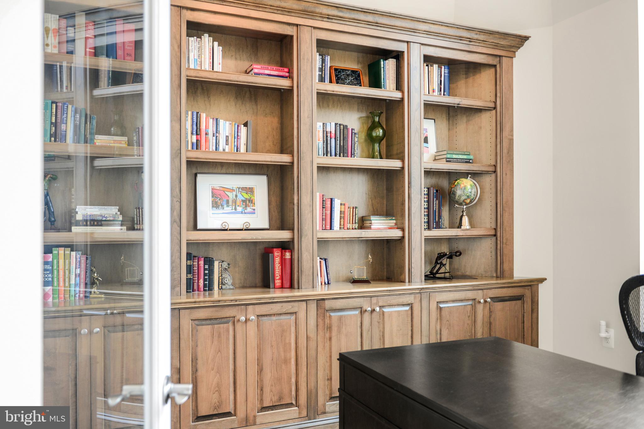 WORMANS MILL - Residential