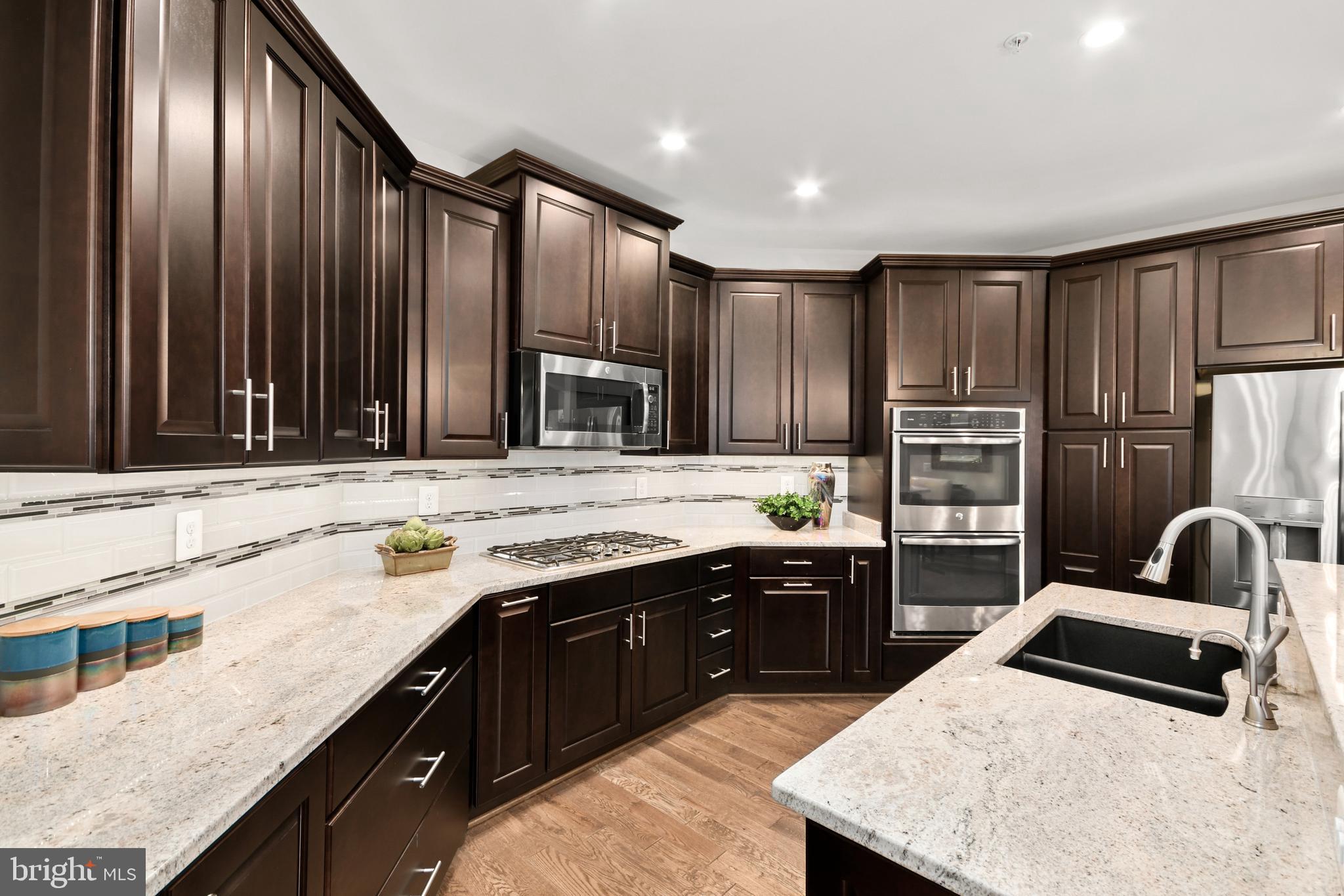 WORMANS MILL - Residential