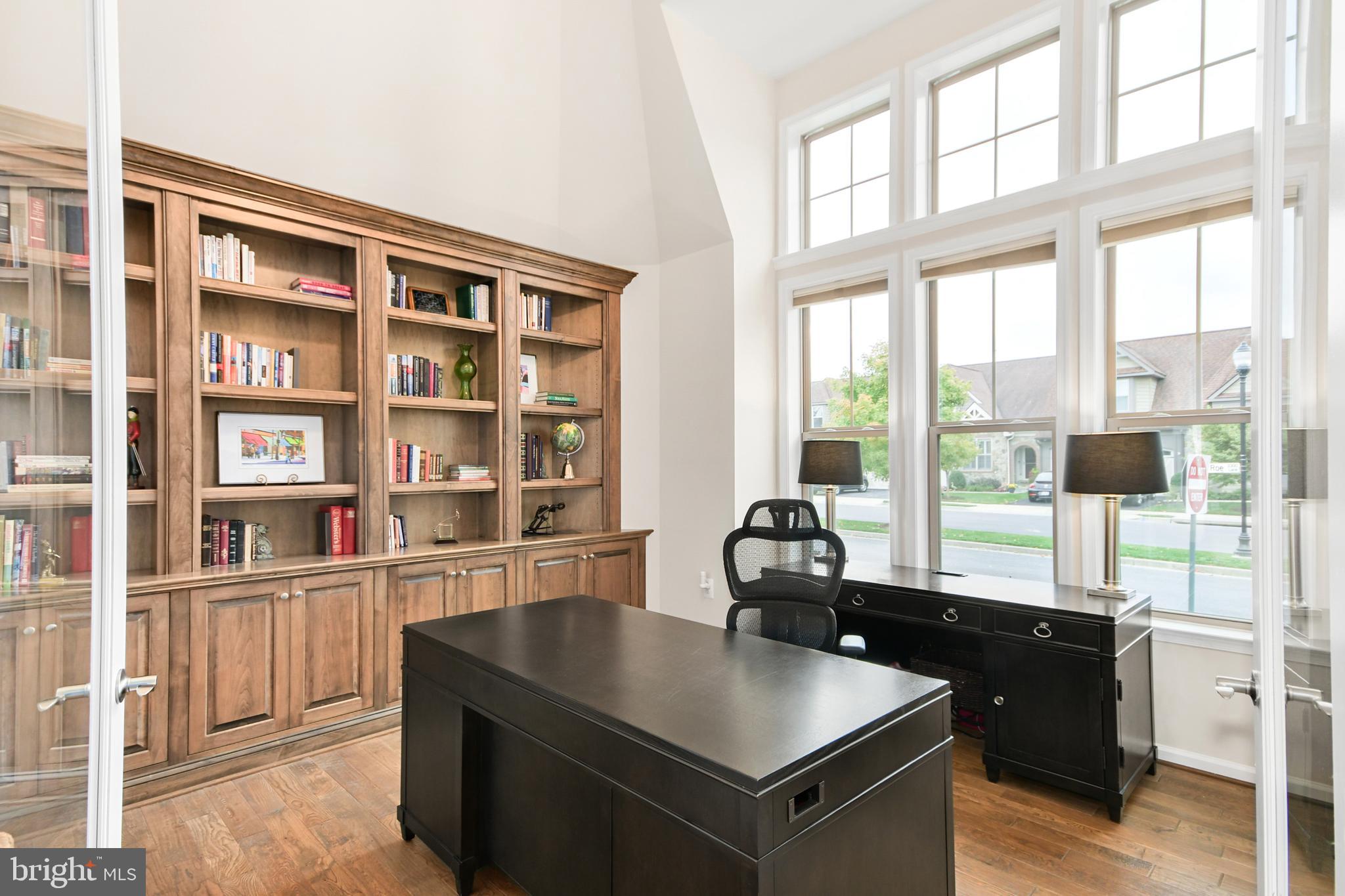 WORMANS MILL - Residential