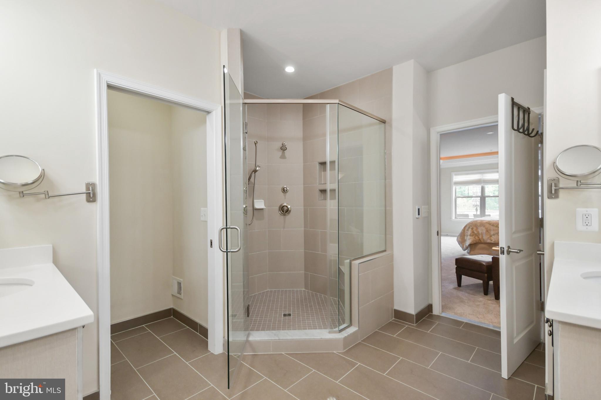 WORMANS MILL - Residential