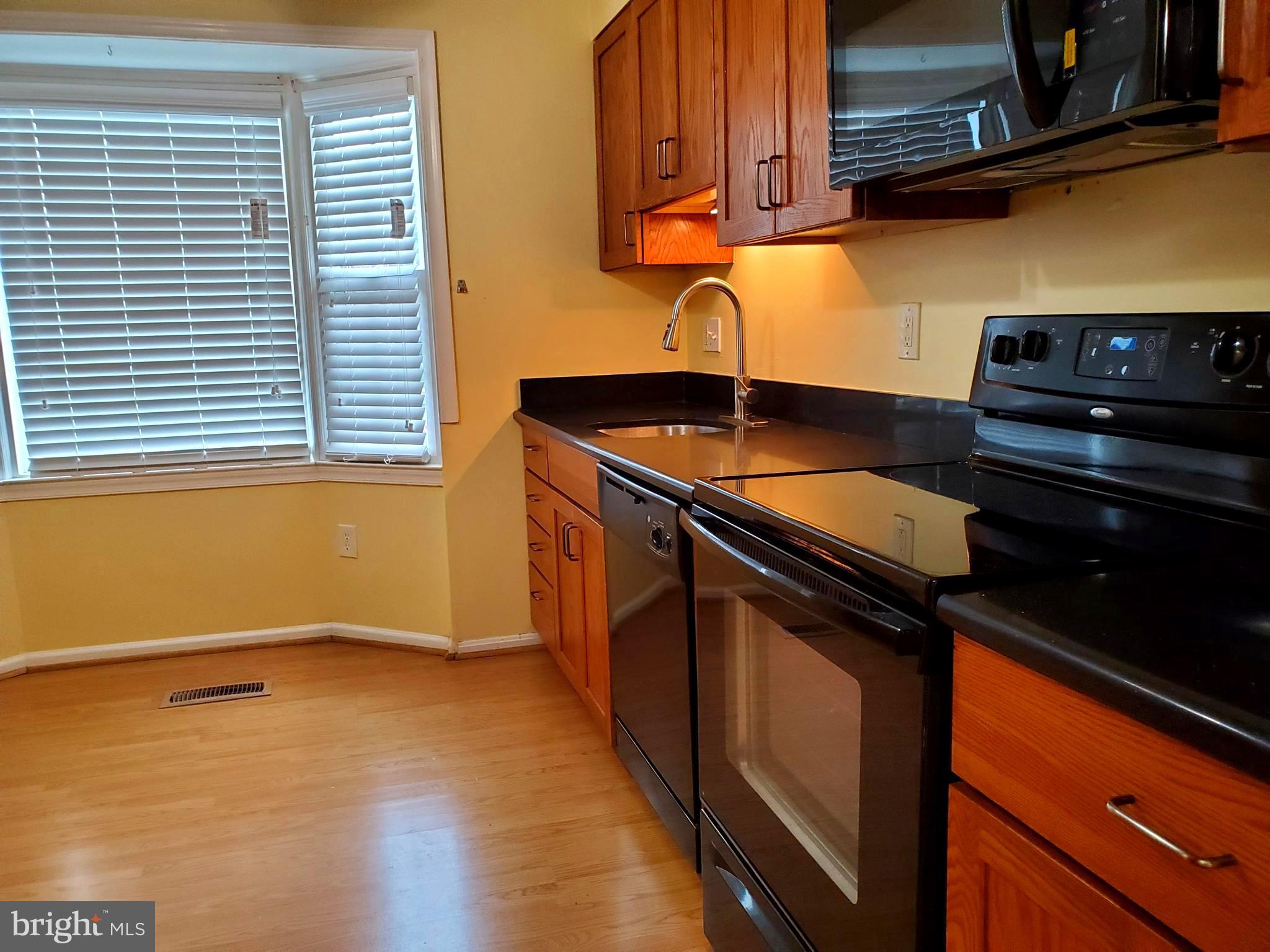 TOWNS OF FOREST HILLS - Residential