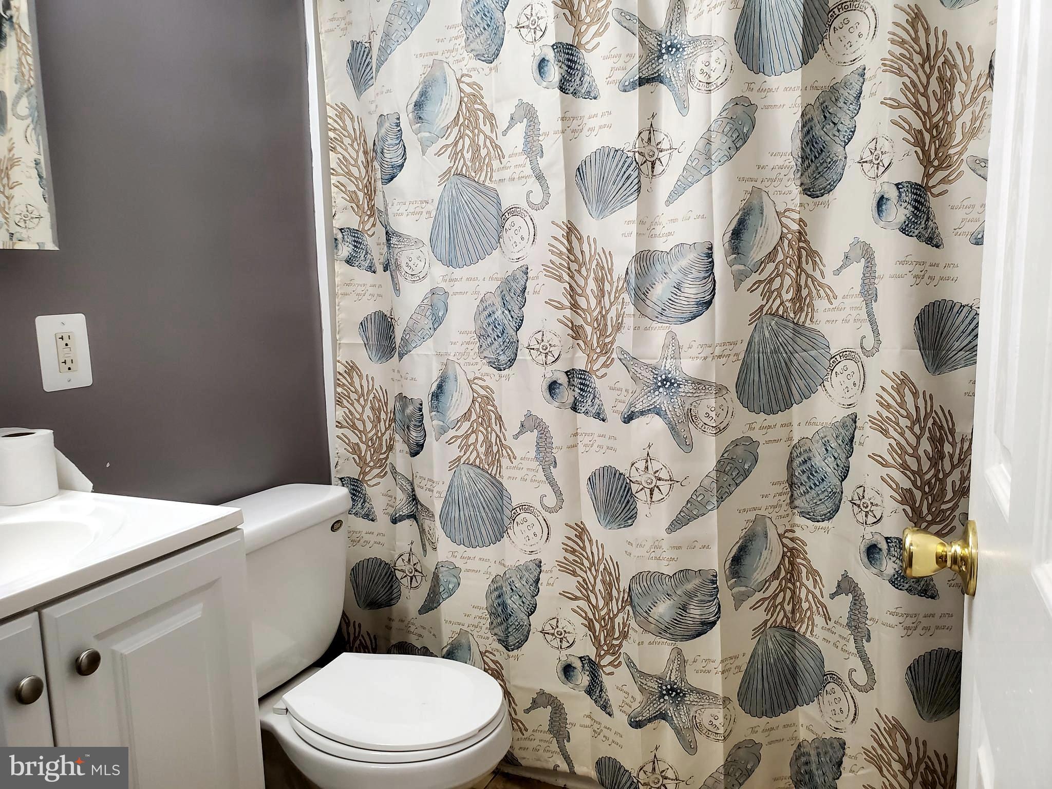 TOWNS OF FOREST HILLS - Residential