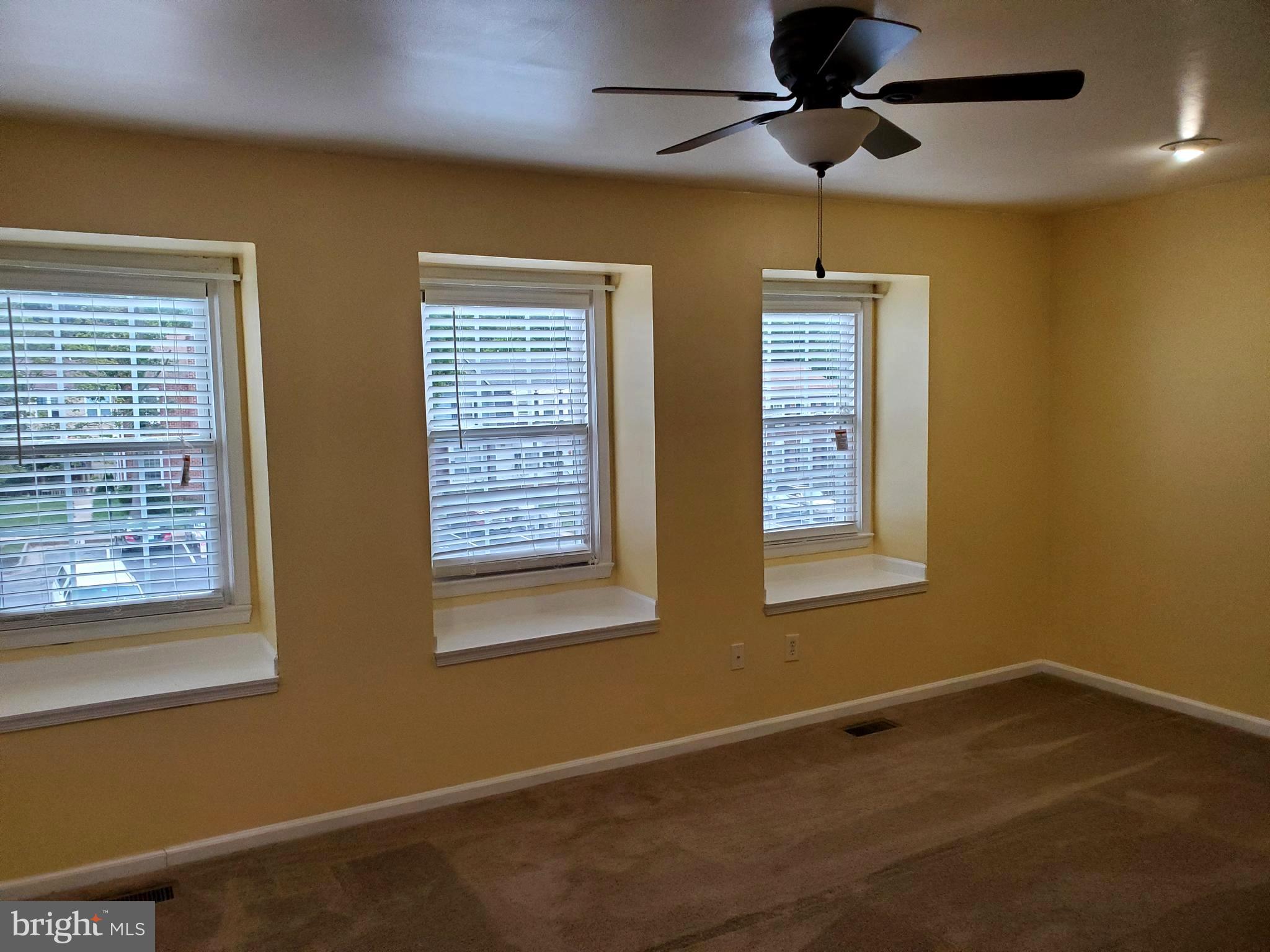 TOWNS OF FOREST HILLS - Residential