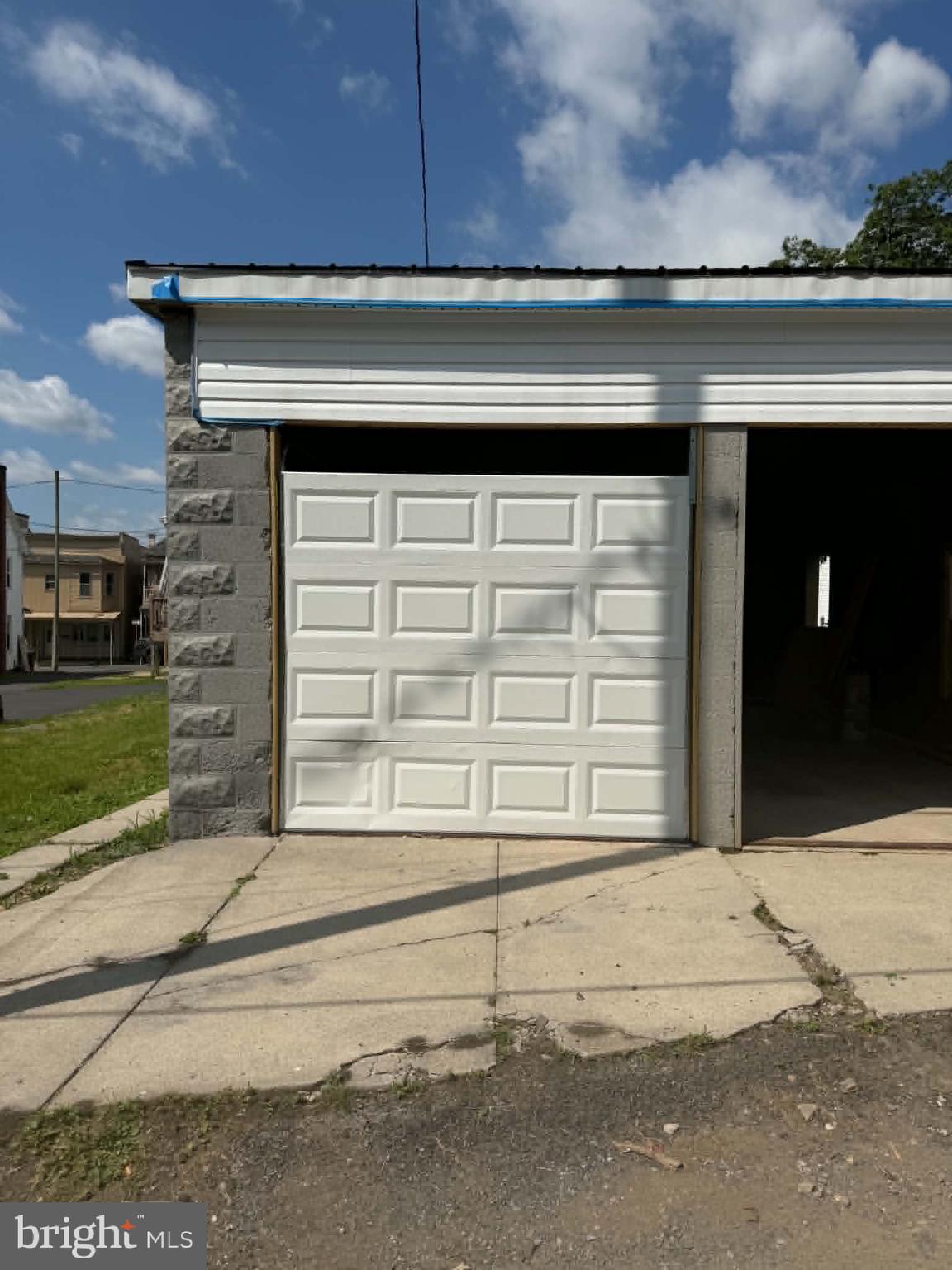 LEWISTOWN BORO - Residential