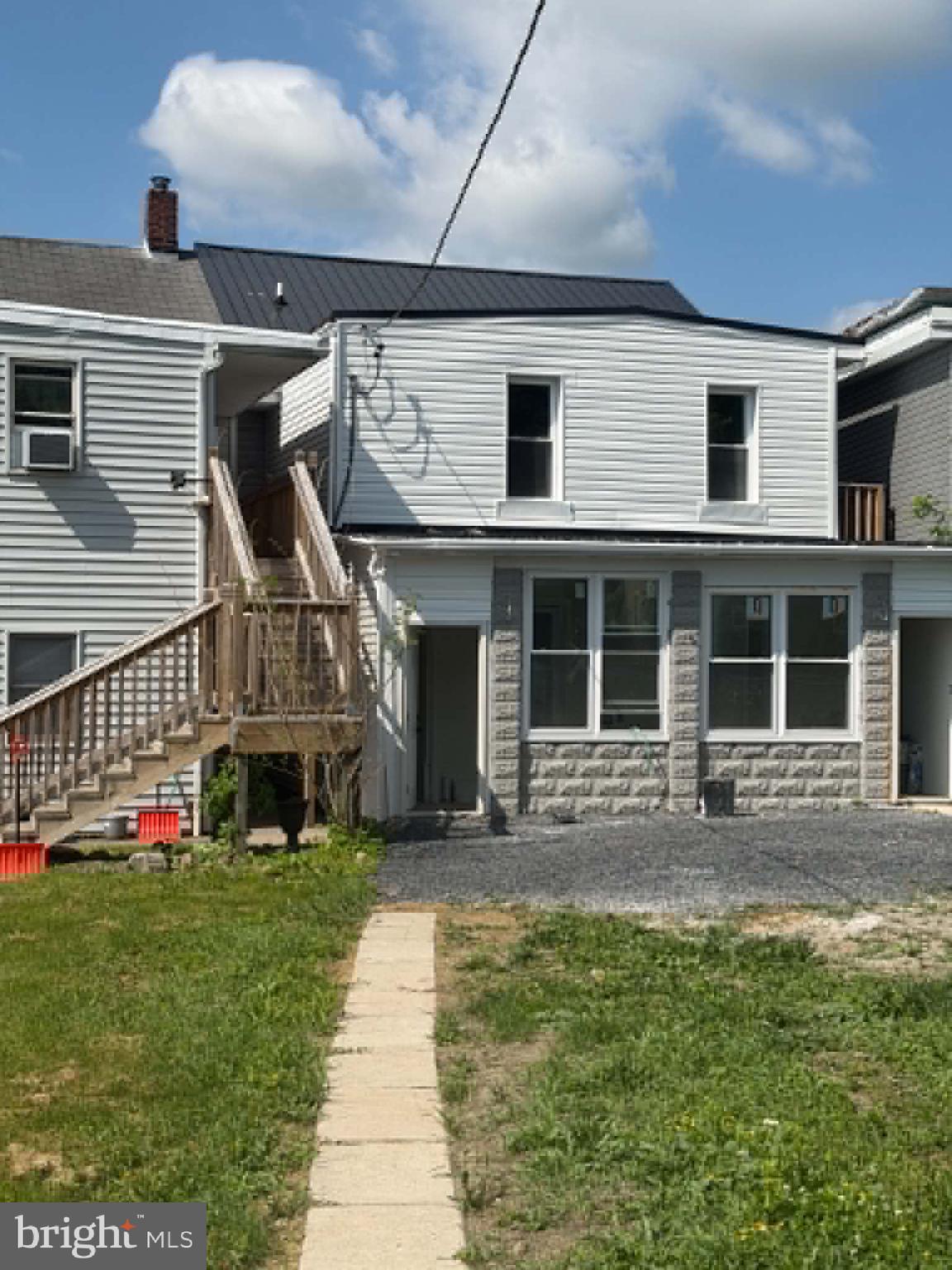 LEWISTOWN BORO - Residential