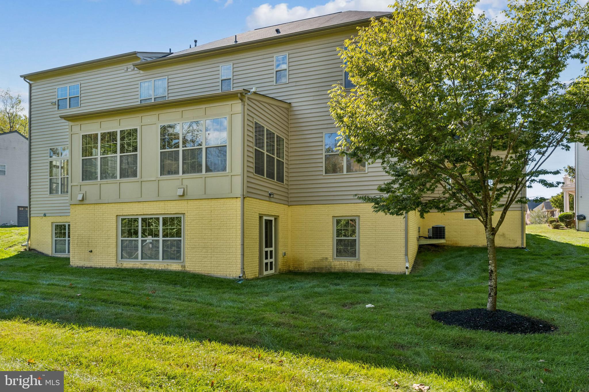 COLLINGBROOK - Residential