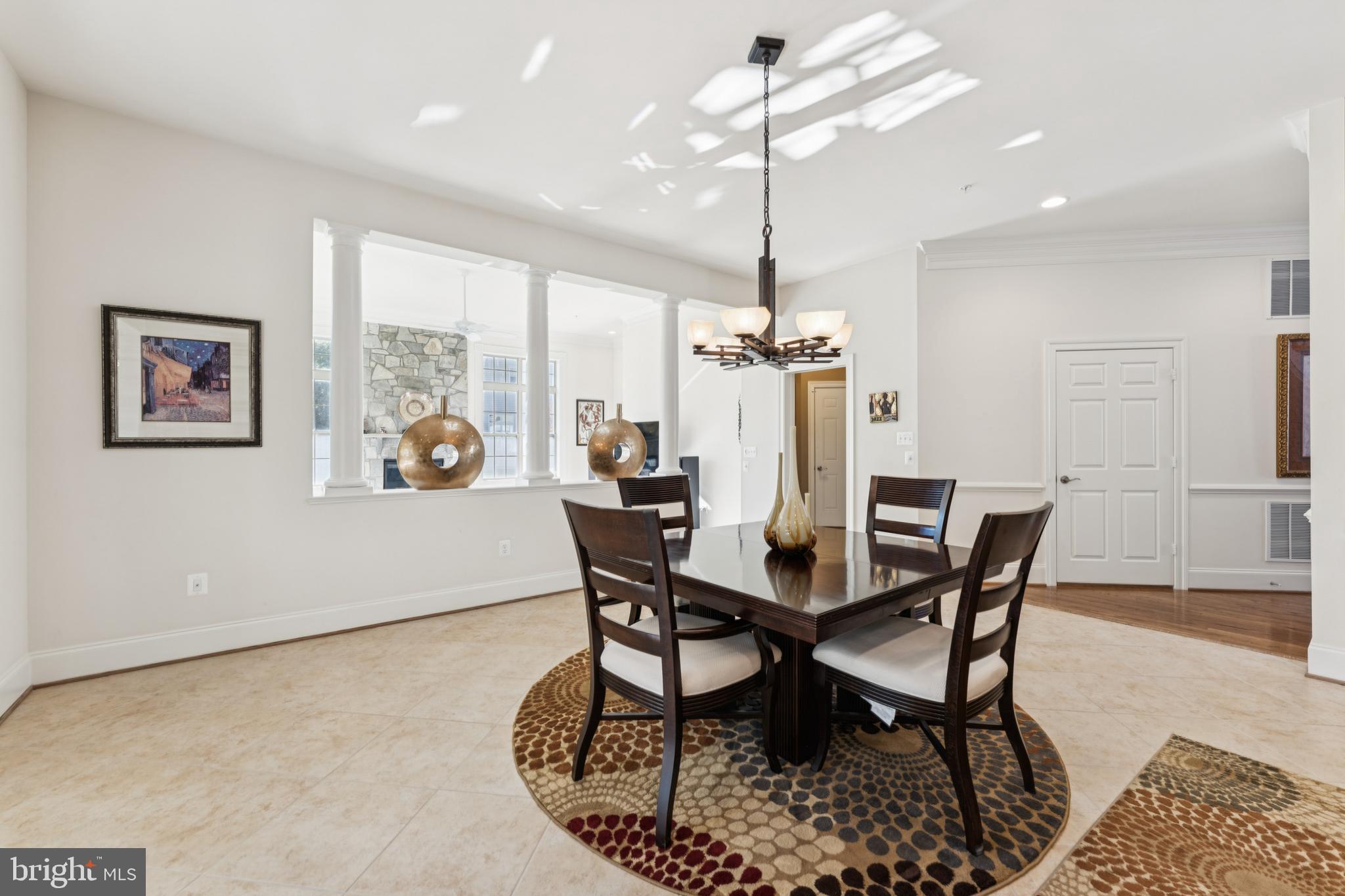 COLLINGBROOK - Residential