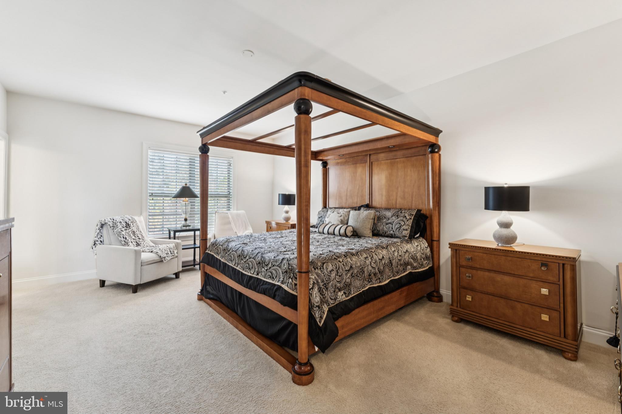 COLLINGBROOK - Residential