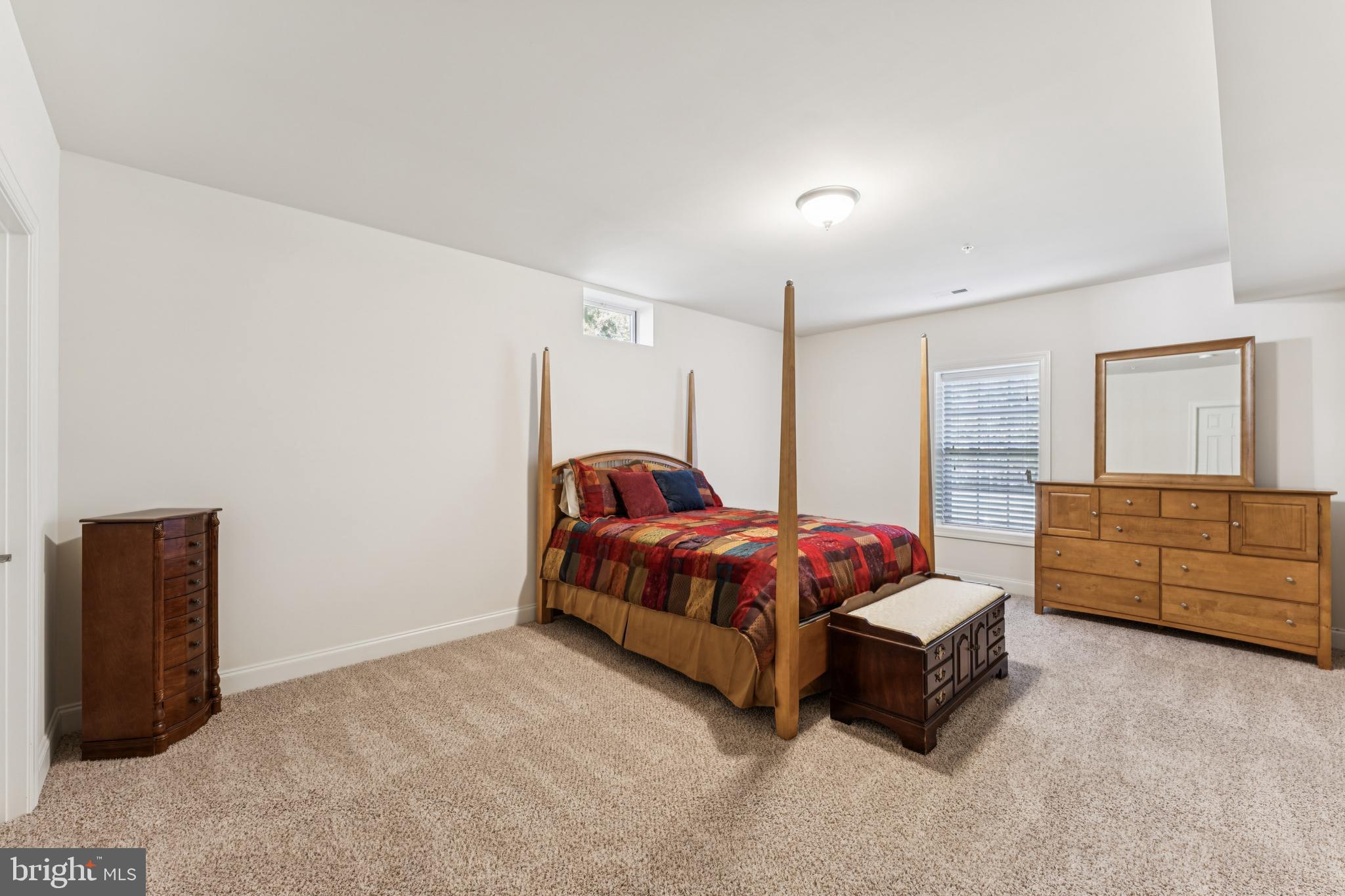 COLLINGBROOK - Residential