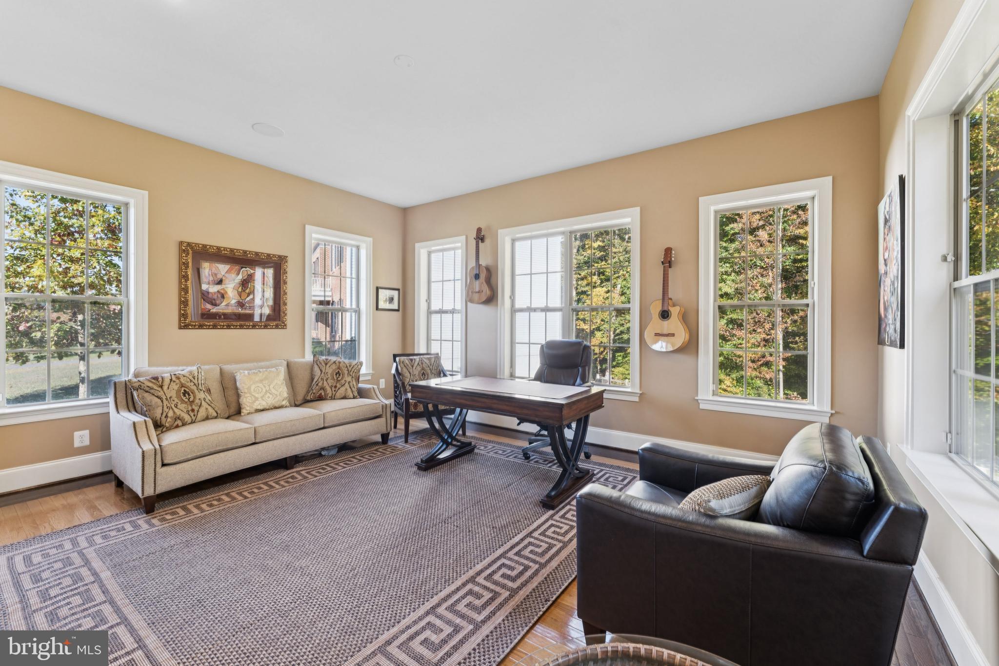 COLLINGBROOK - Residential