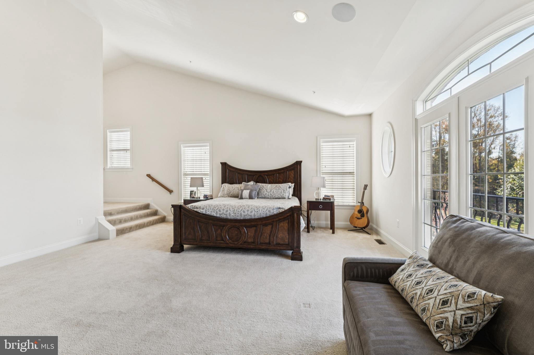 COLLINGBROOK - Residential