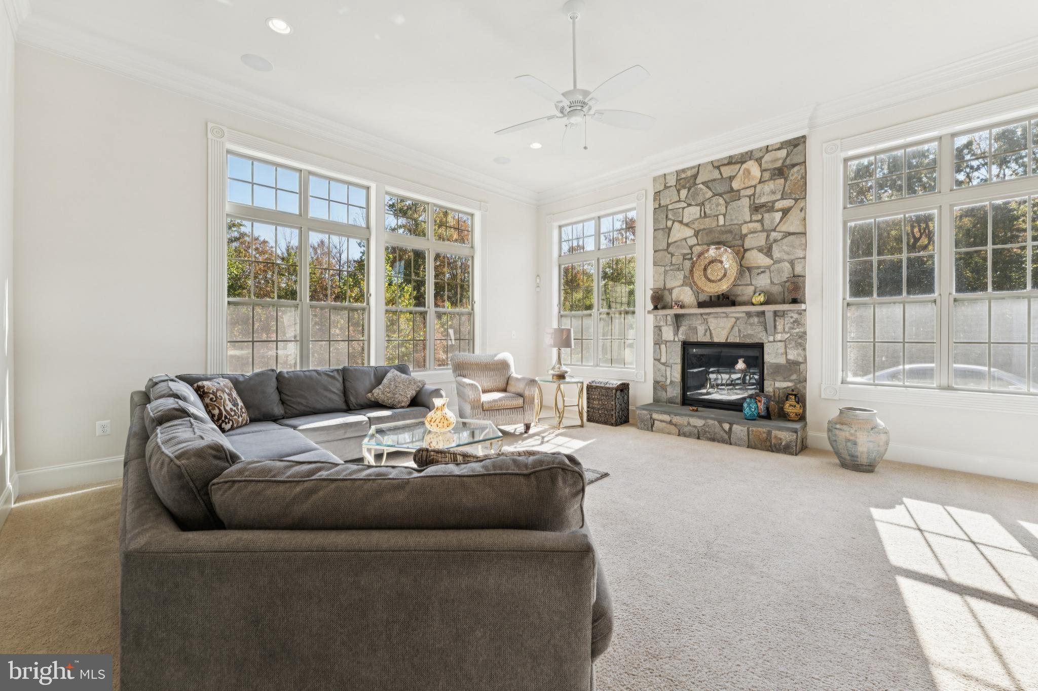 COLLINGBROOK - Residential