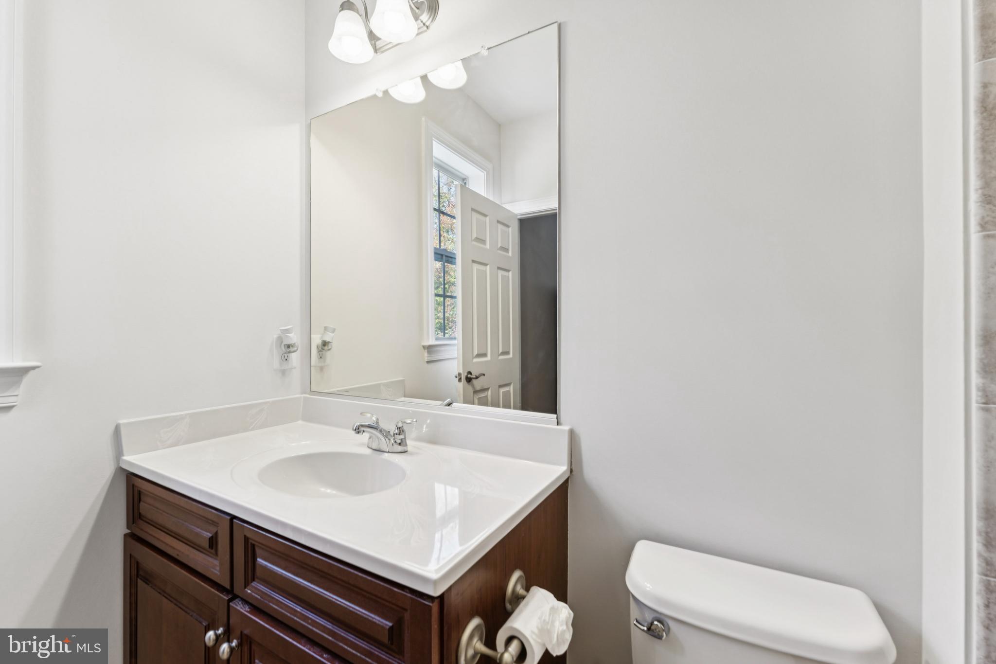 COLLINGBROOK - Residential