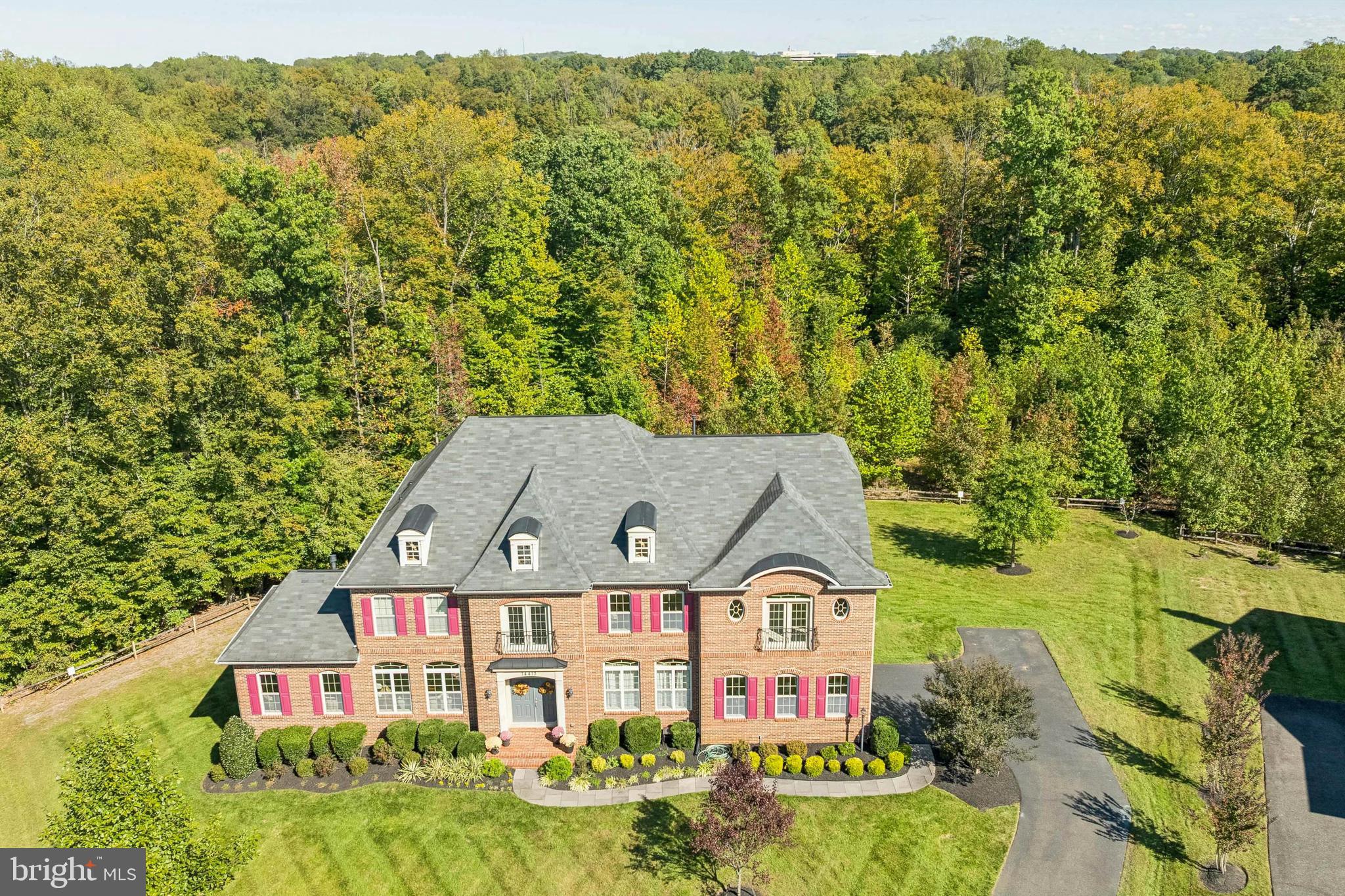 COLLINGBROOK - Residential