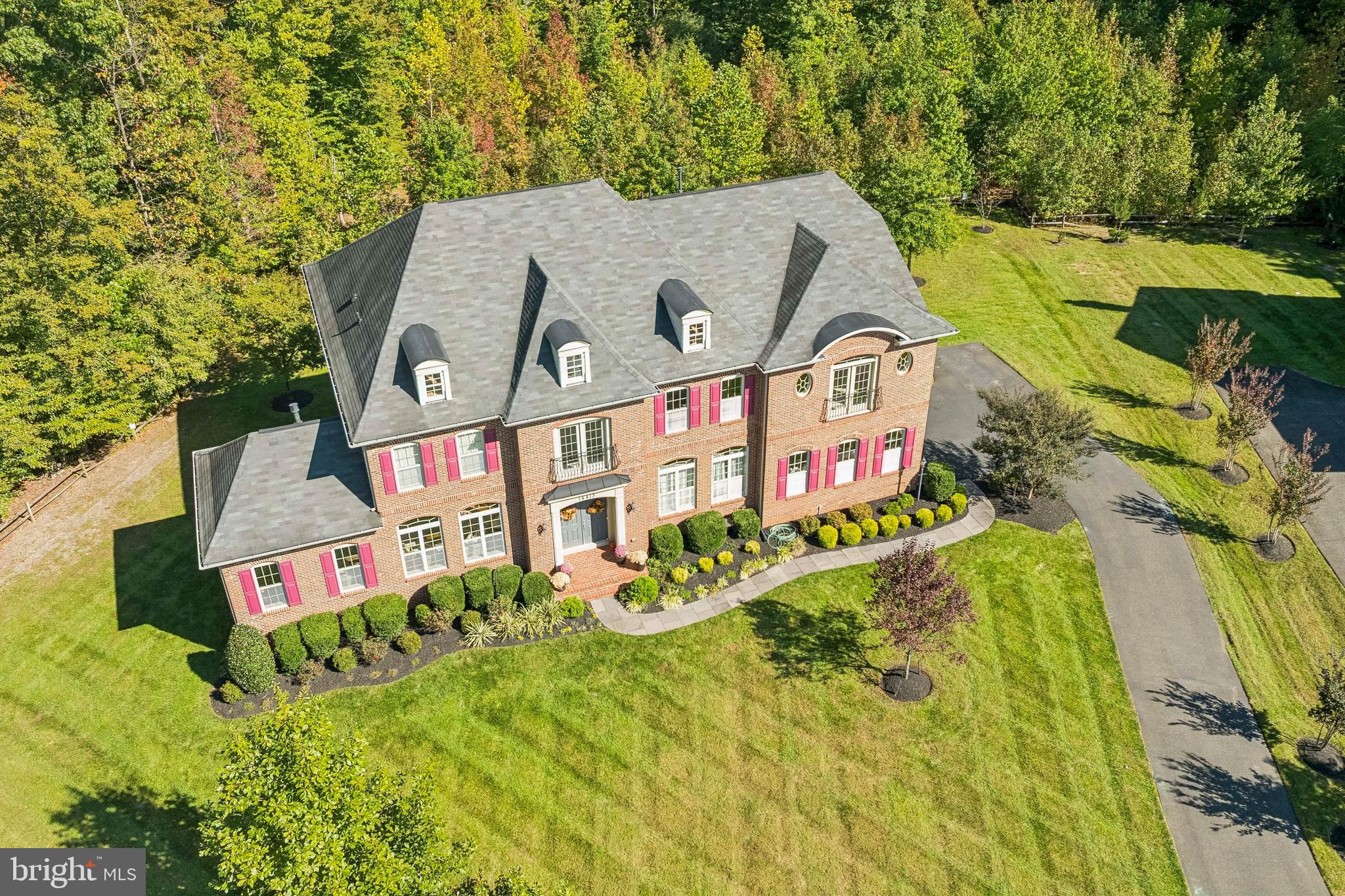 COLLINGBROOK - Residential