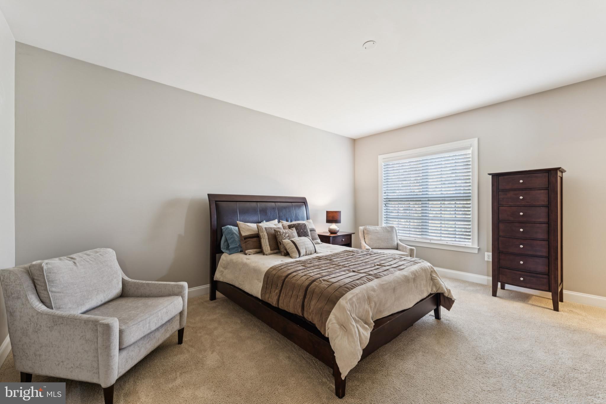 COLLINGBROOK - Residential