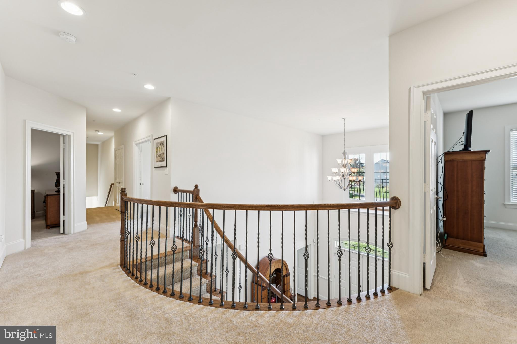 COLLINGBROOK - Residential