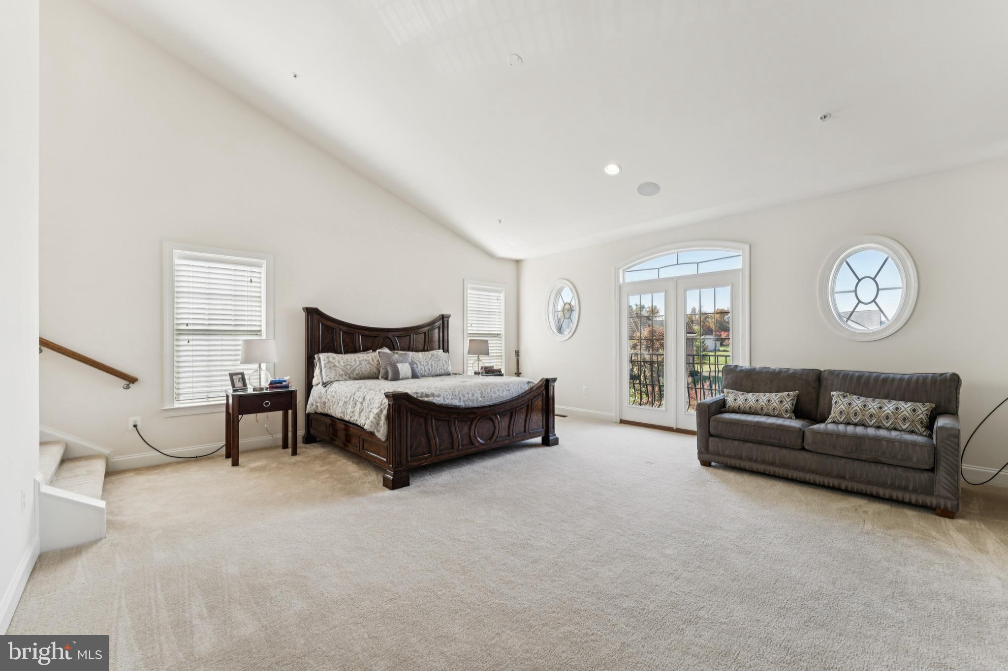 COLLINGBROOK - Residential