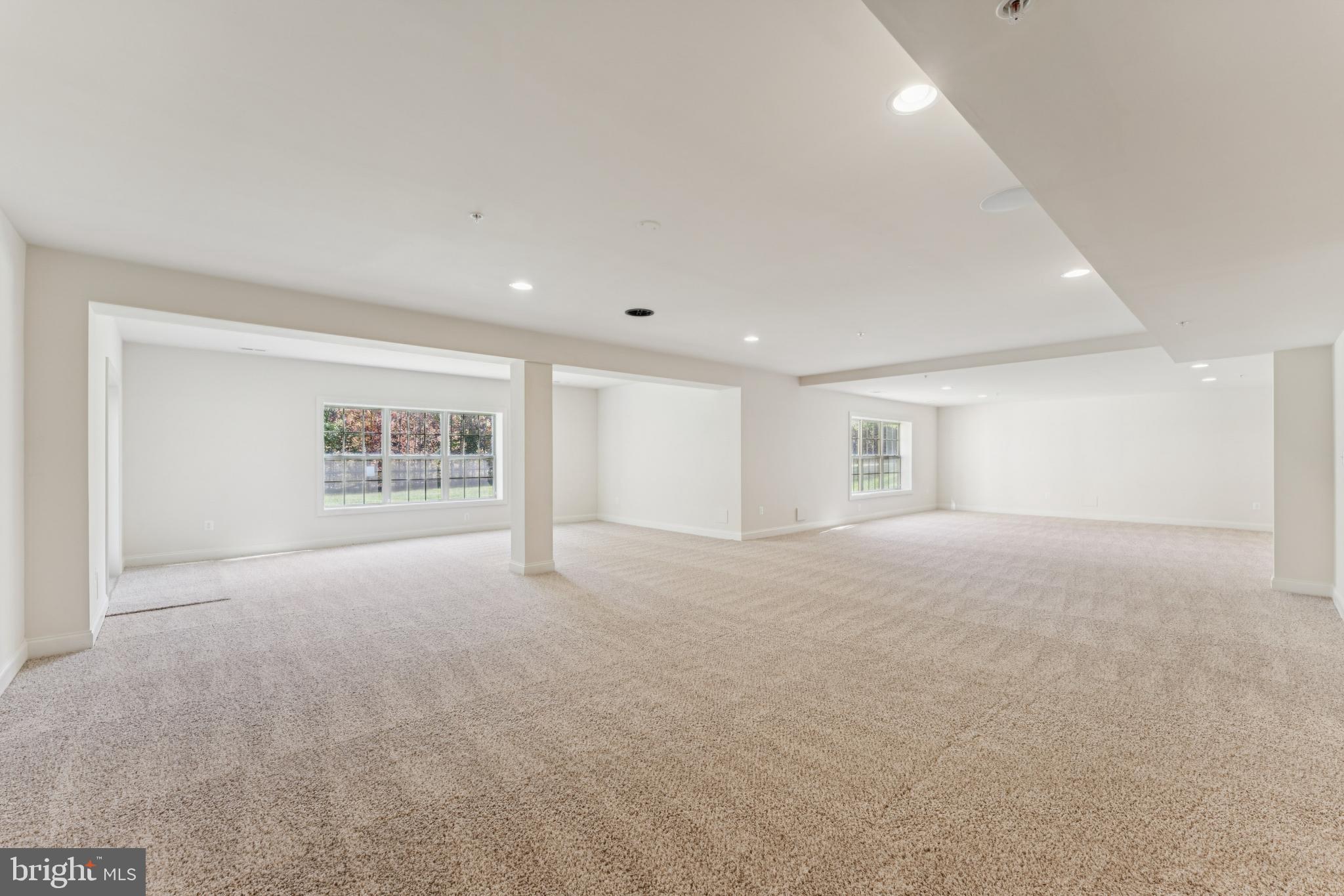 COLLINGBROOK - Residential