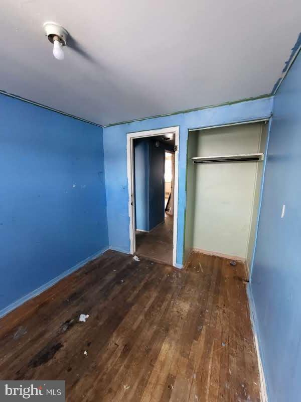 FOX RIDGE MANOR - Residential