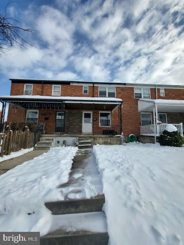 FOX RIDGE MANOR - Residential