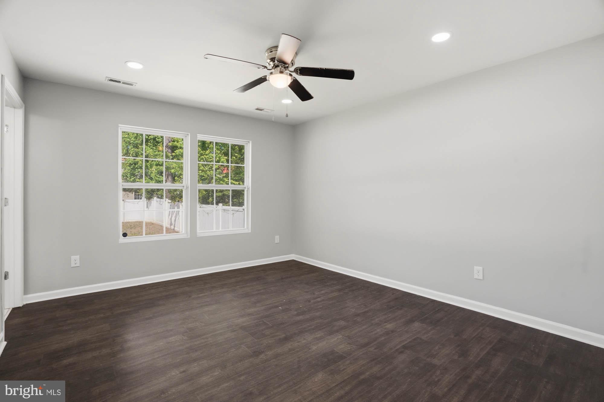PLACID BAY ESTATES - Residential