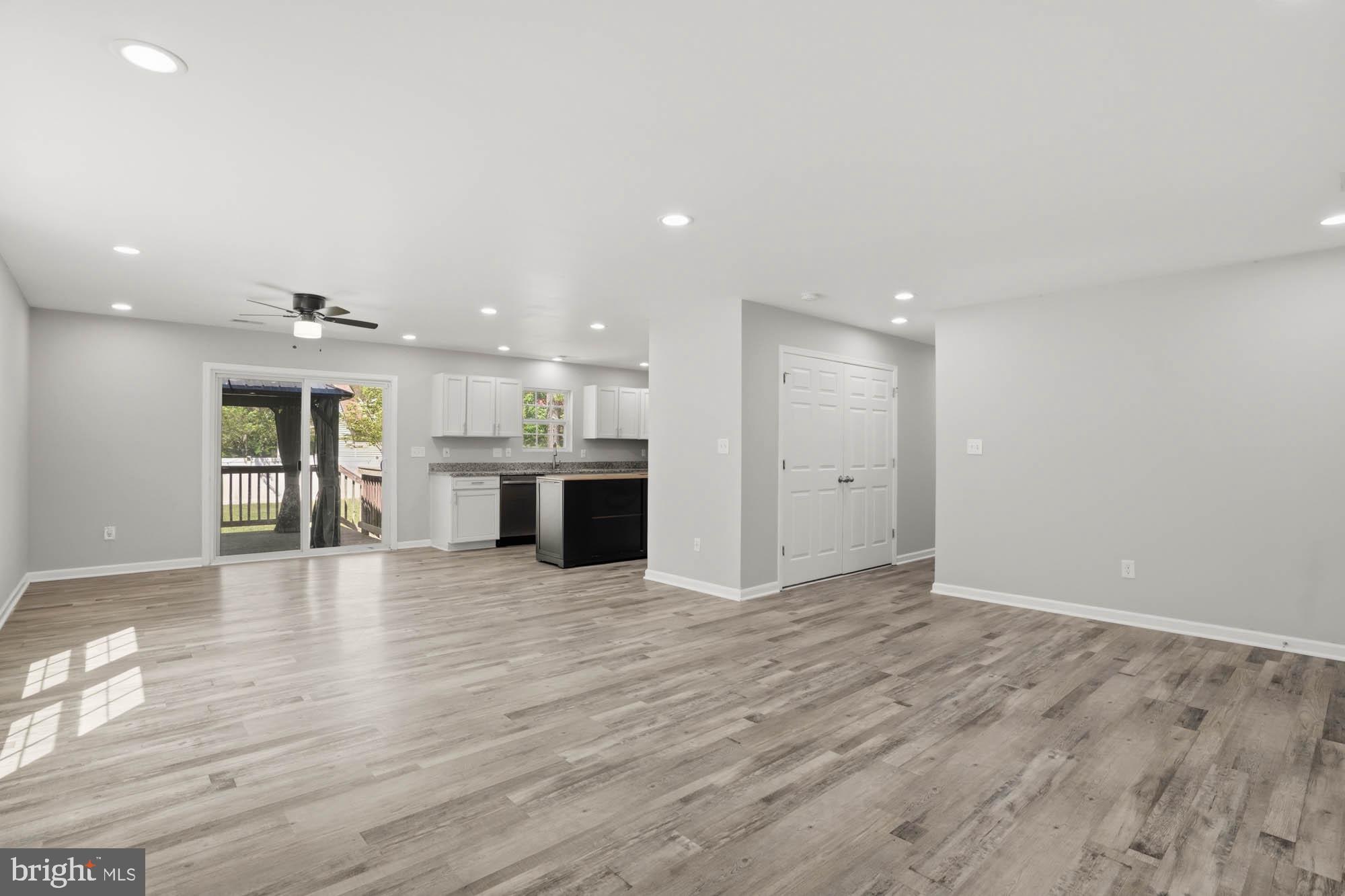PLACID BAY ESTATES - Residential