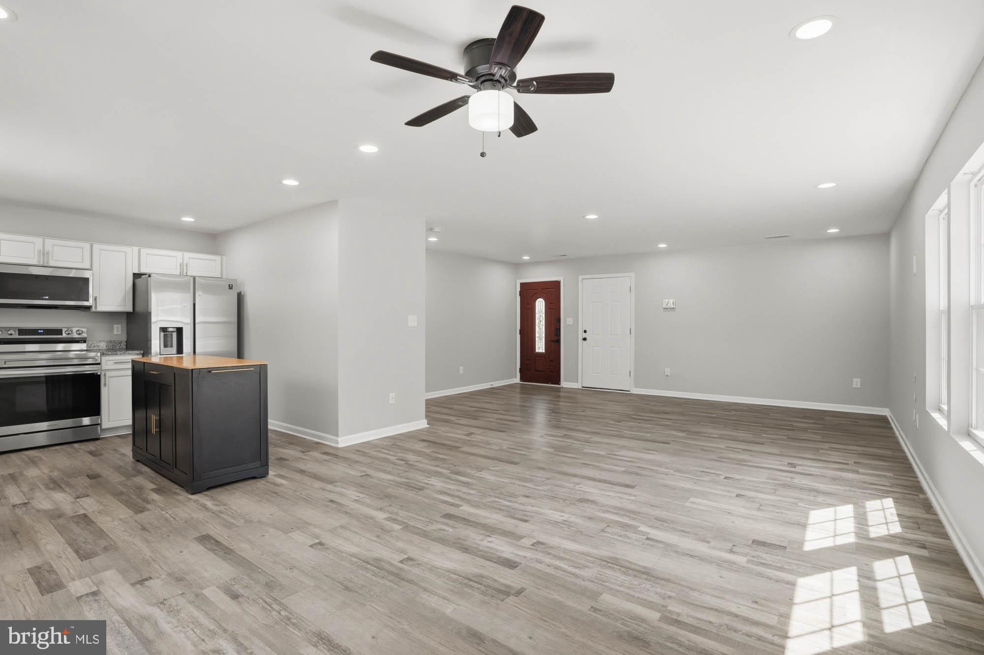 PLACID BAY ESTATES - Residential