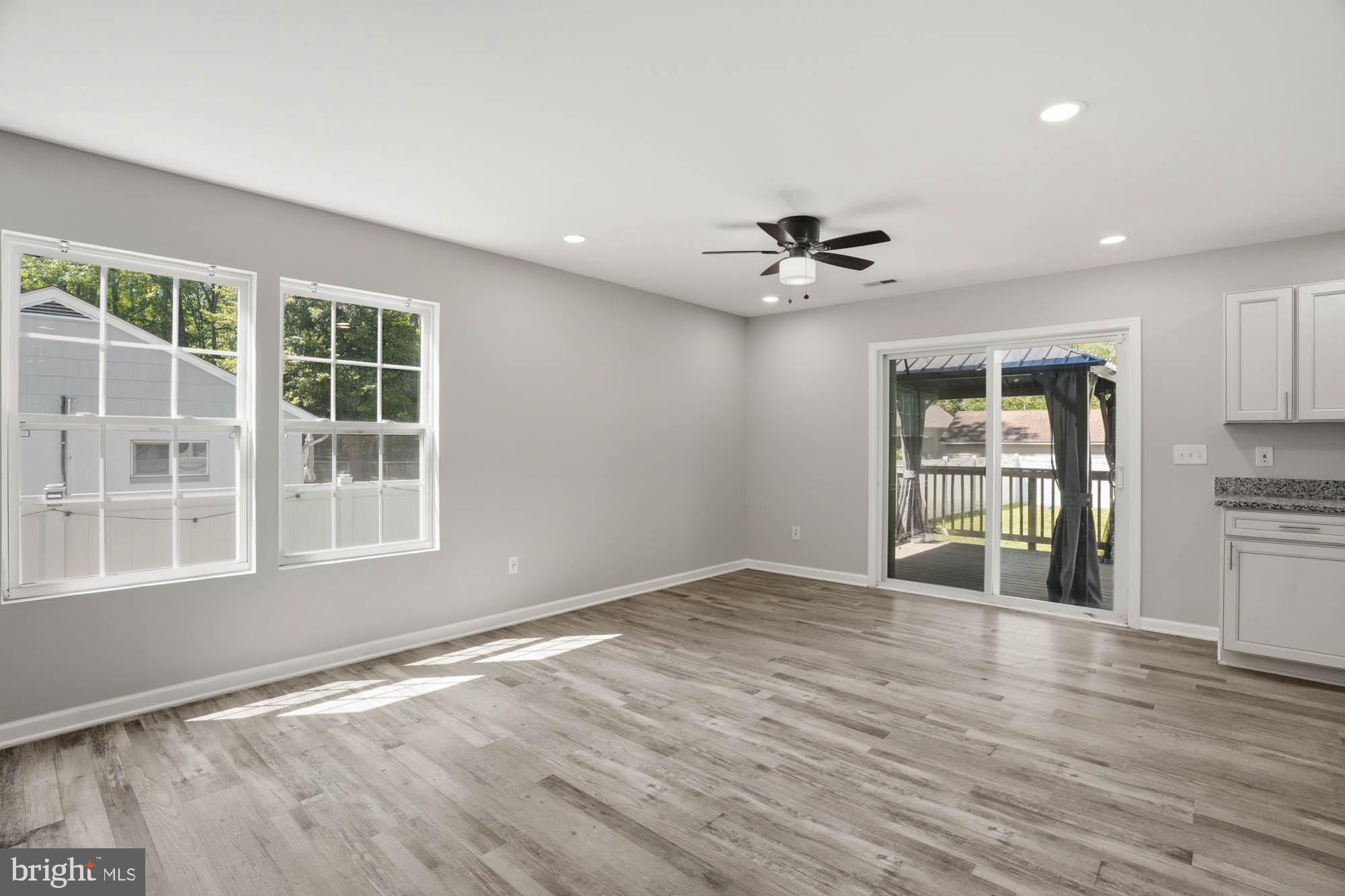 PLACID BAY ESTATES - Residential