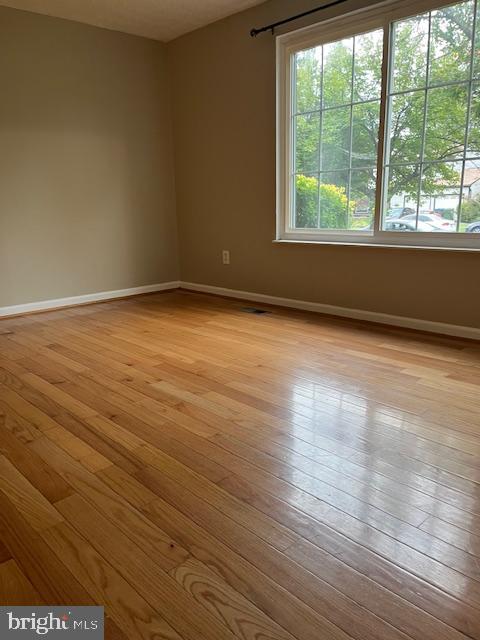 ROLLINGWOOD VILLAGE - Residential Lease