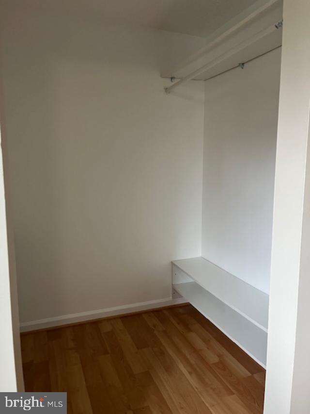 ROLLINGWOOD VILLAGE - Residential Lease