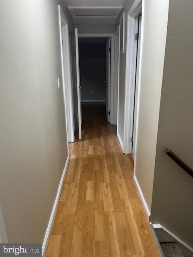 ROLLINGWOOD VILLAGE - Residential Lease