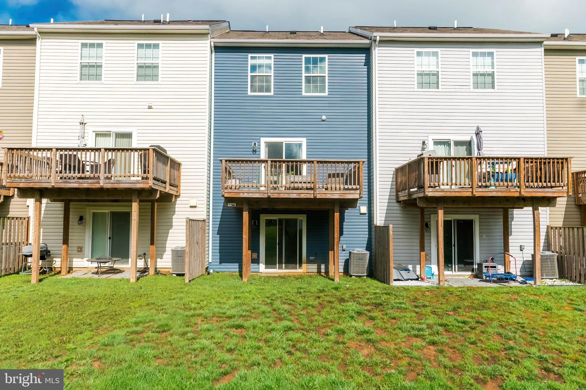 BERKELEY RIDGE - Residential