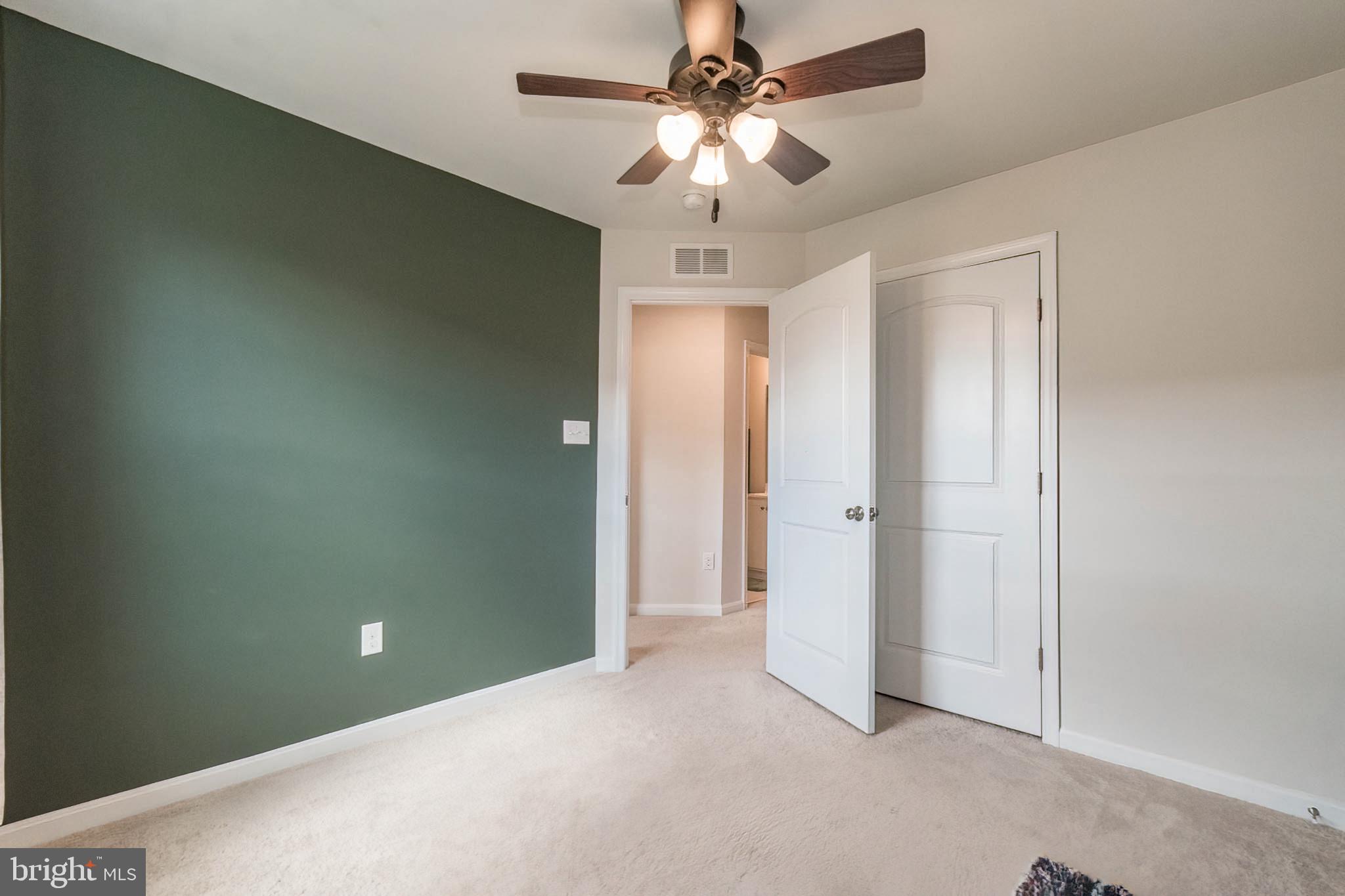 BERKELEY RIDGE - Residential