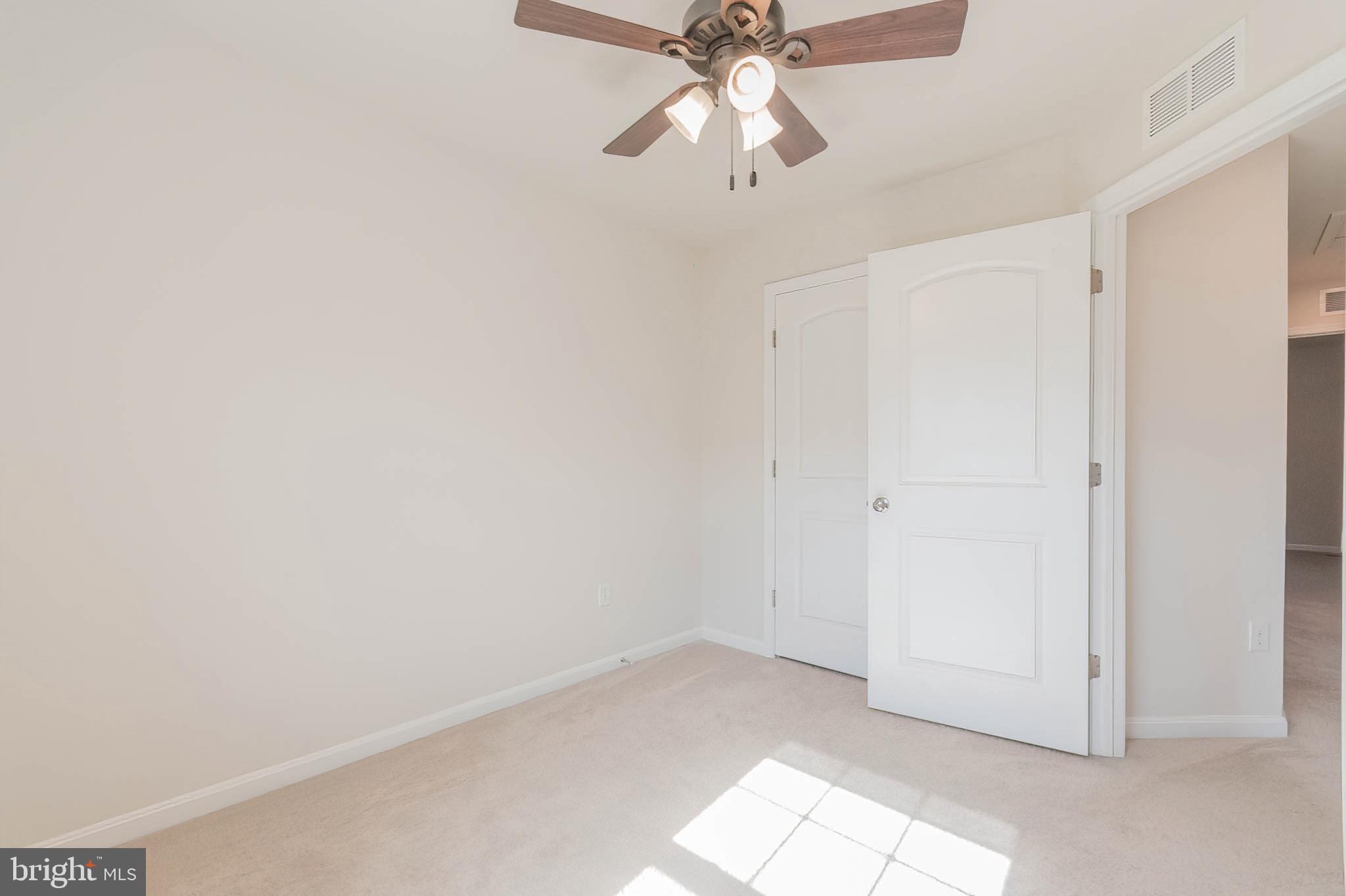 BERKELEY RIDGE - Residential