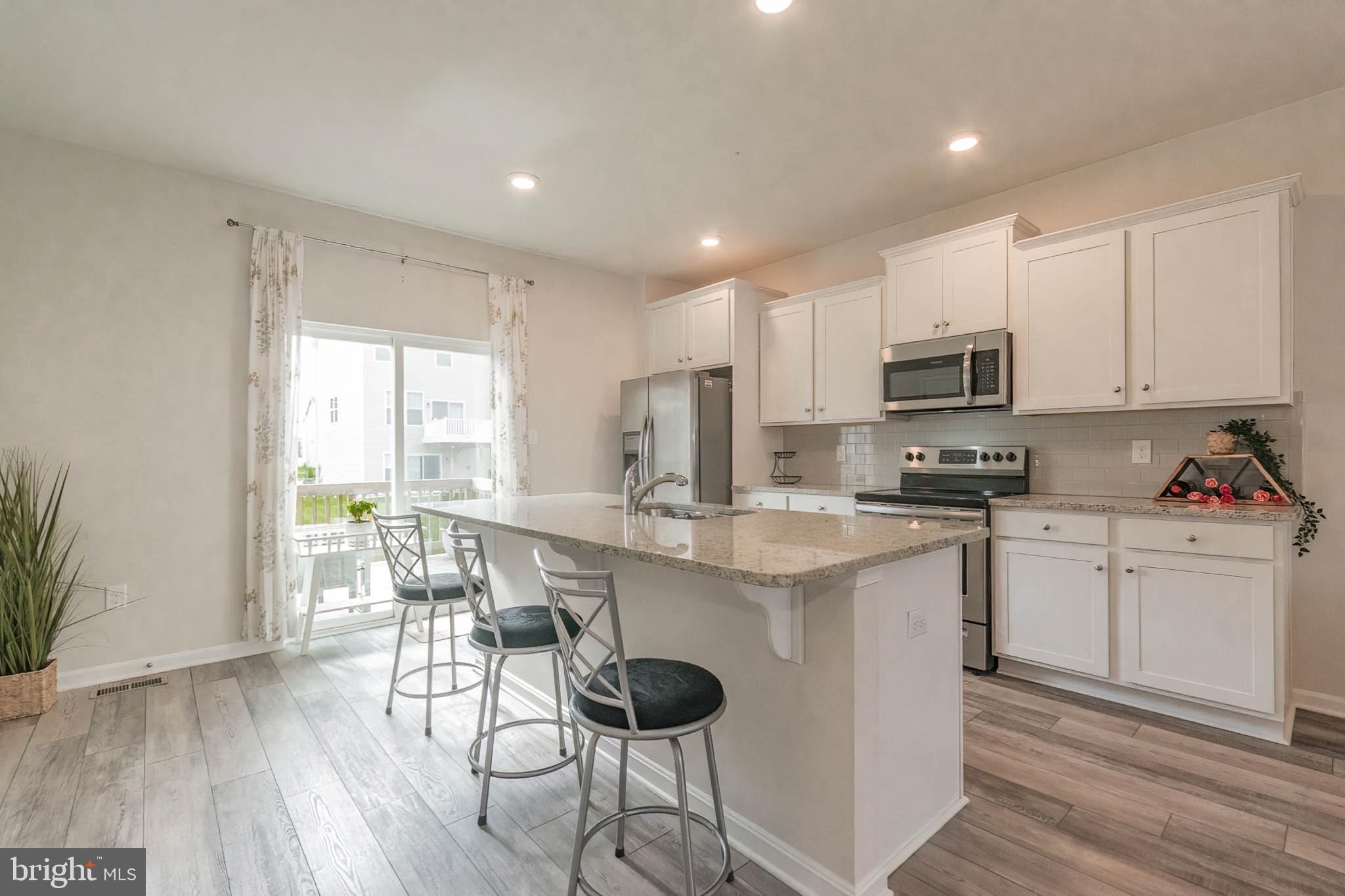 BERKELEY RIDGE - Residential