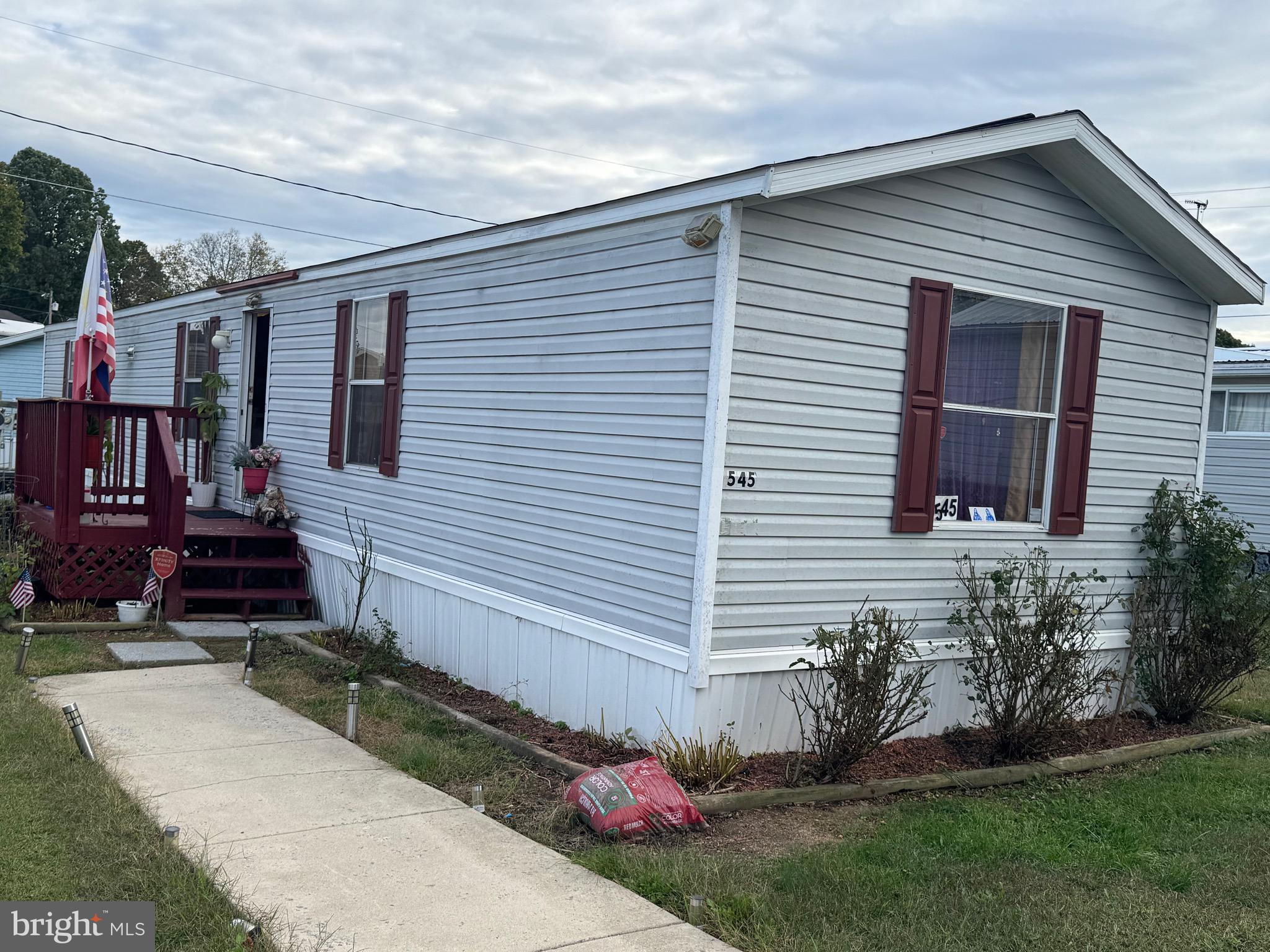 MIDWAY MOBILE HOME PARK - Residential