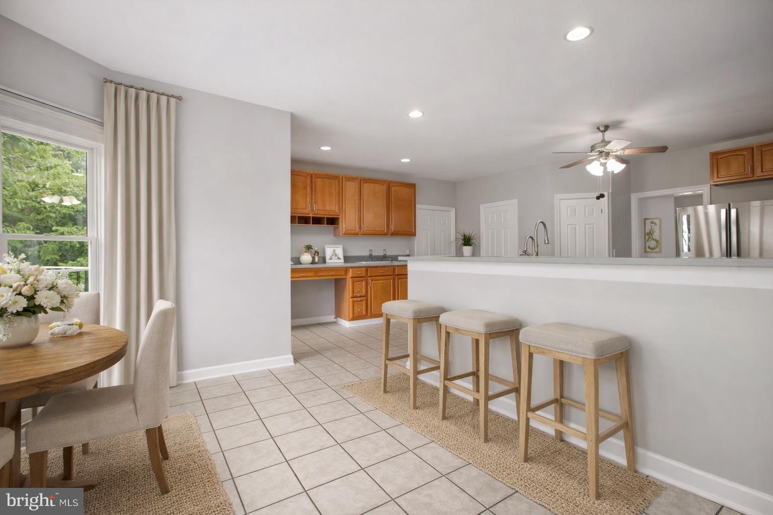 KINGS GRANT - Residential