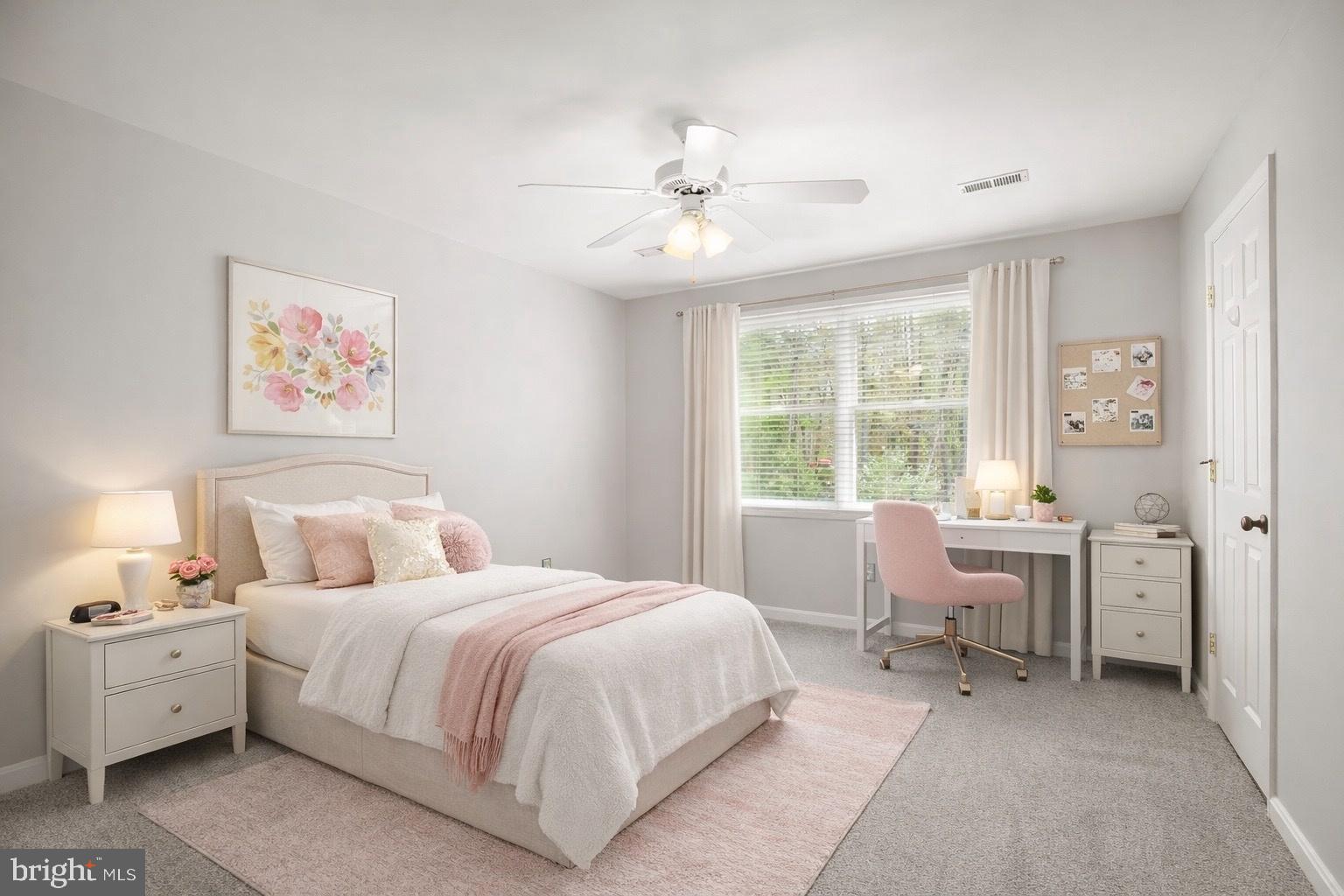 KINGS GRANT - Residential